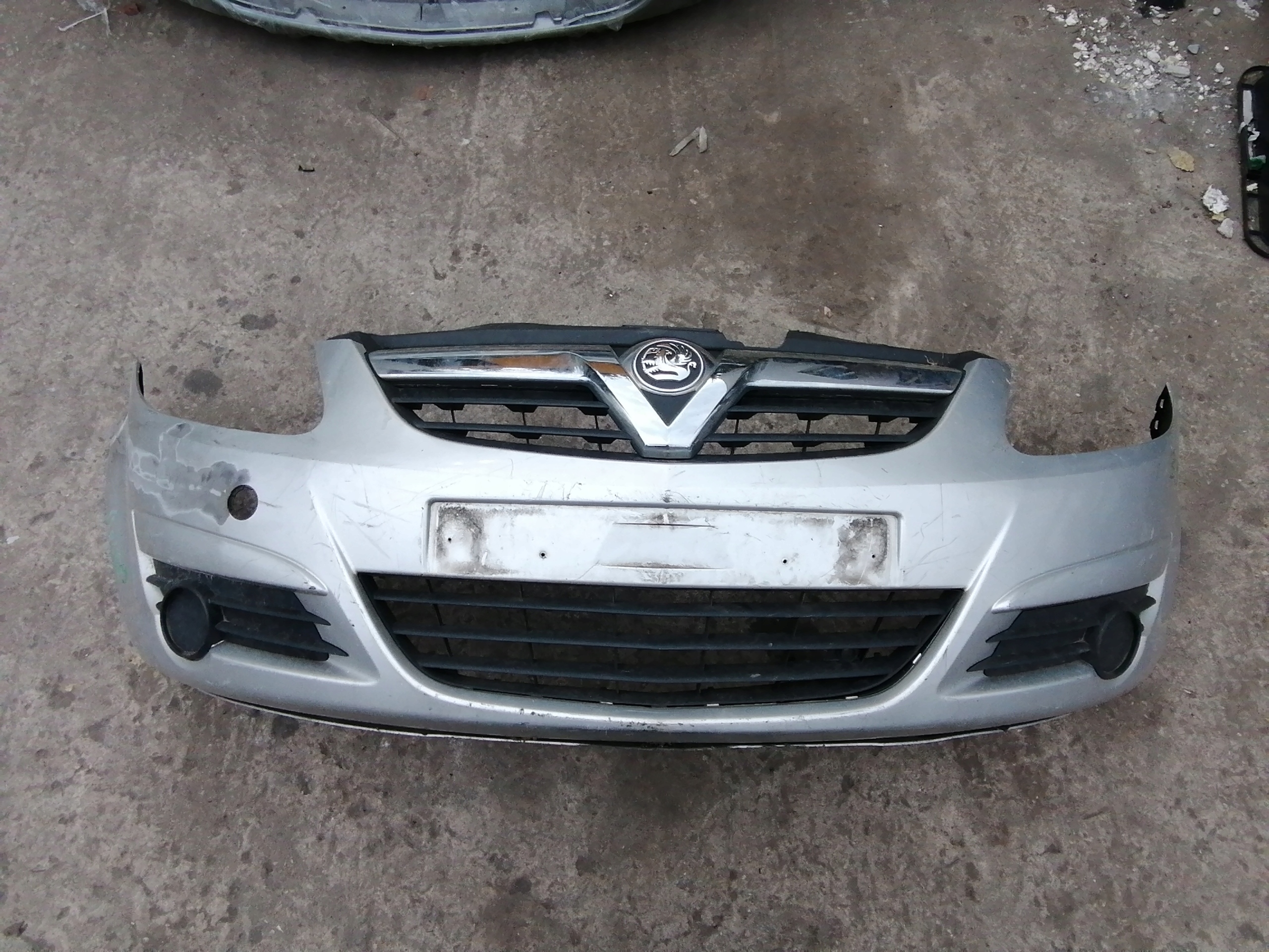 nárazník OPEL CORSA D Z157
