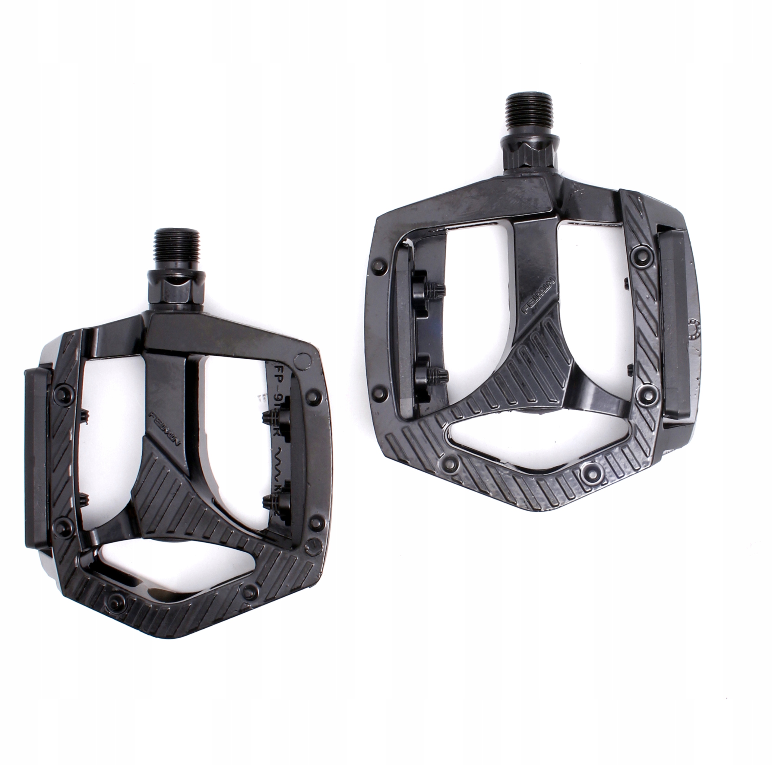 ALUMINIOWE PEDAŁY PLATFORMOWE Ł.MASZYNOWE FP-913ZU Kolor dominujący czarny