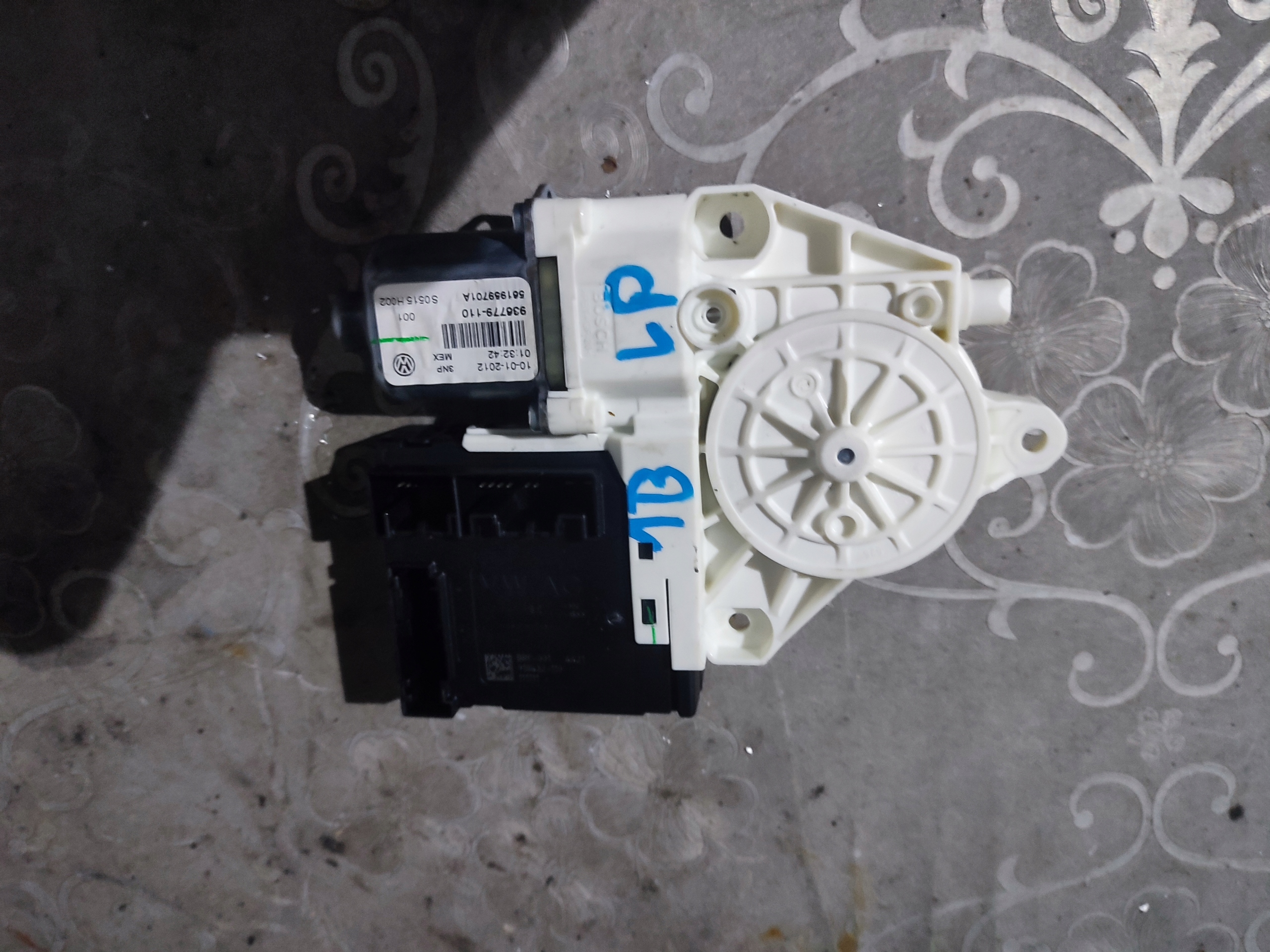 mini motor windows driver´s PODNOSNIKA left front VW PASSAT B7 3C0959793C