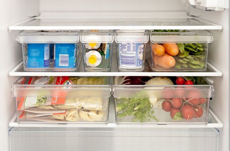 ROTHO LOFT M ORGANIZER POJEMNIK DO LODÓWKI Kolor przezroczysty