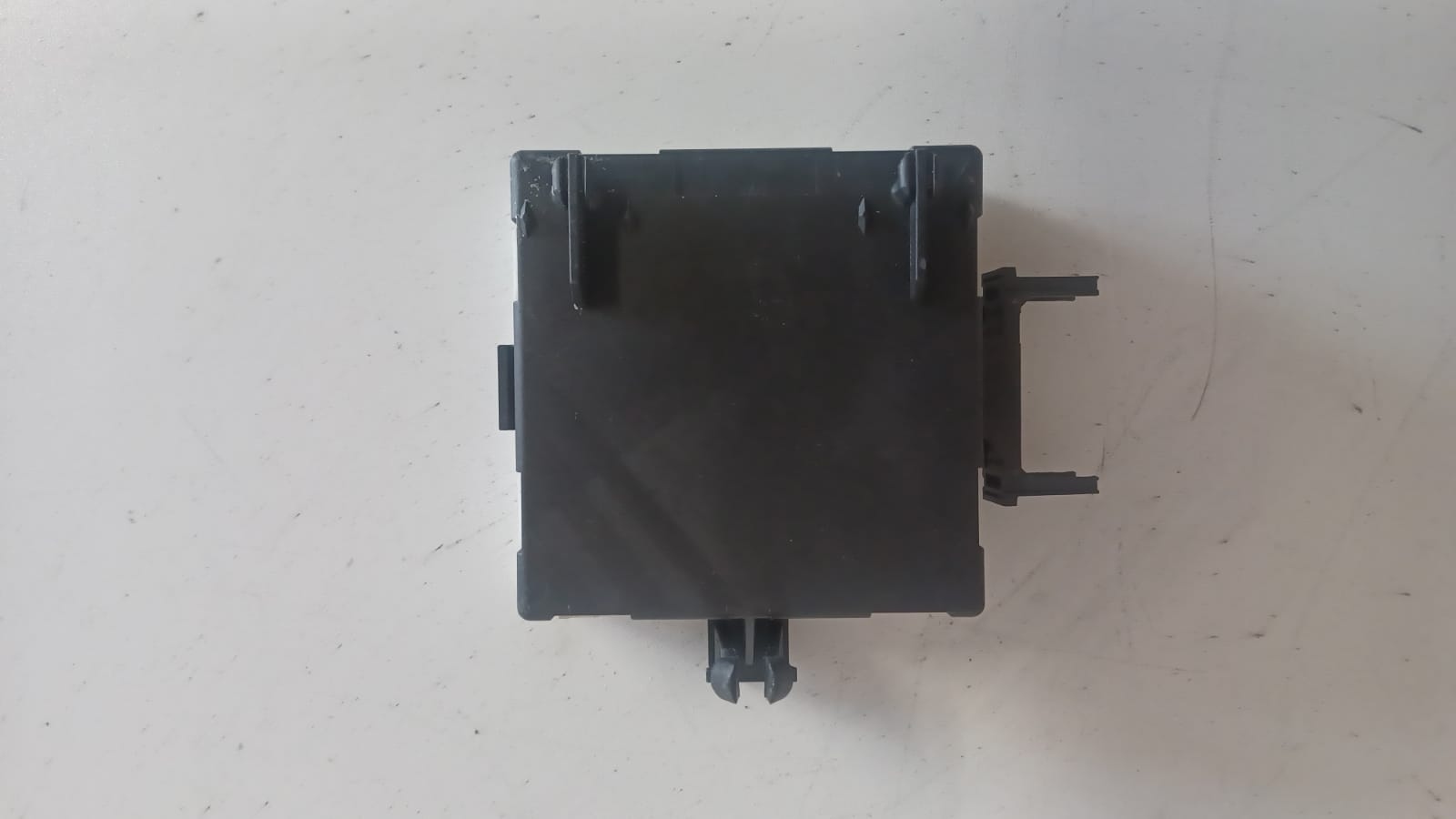 MERCEDES S W222 222 MODUŁ STEROWNIK DRZWI PRAWY PRZÓD A2229001907 Producent części Mercedes-Benz OE