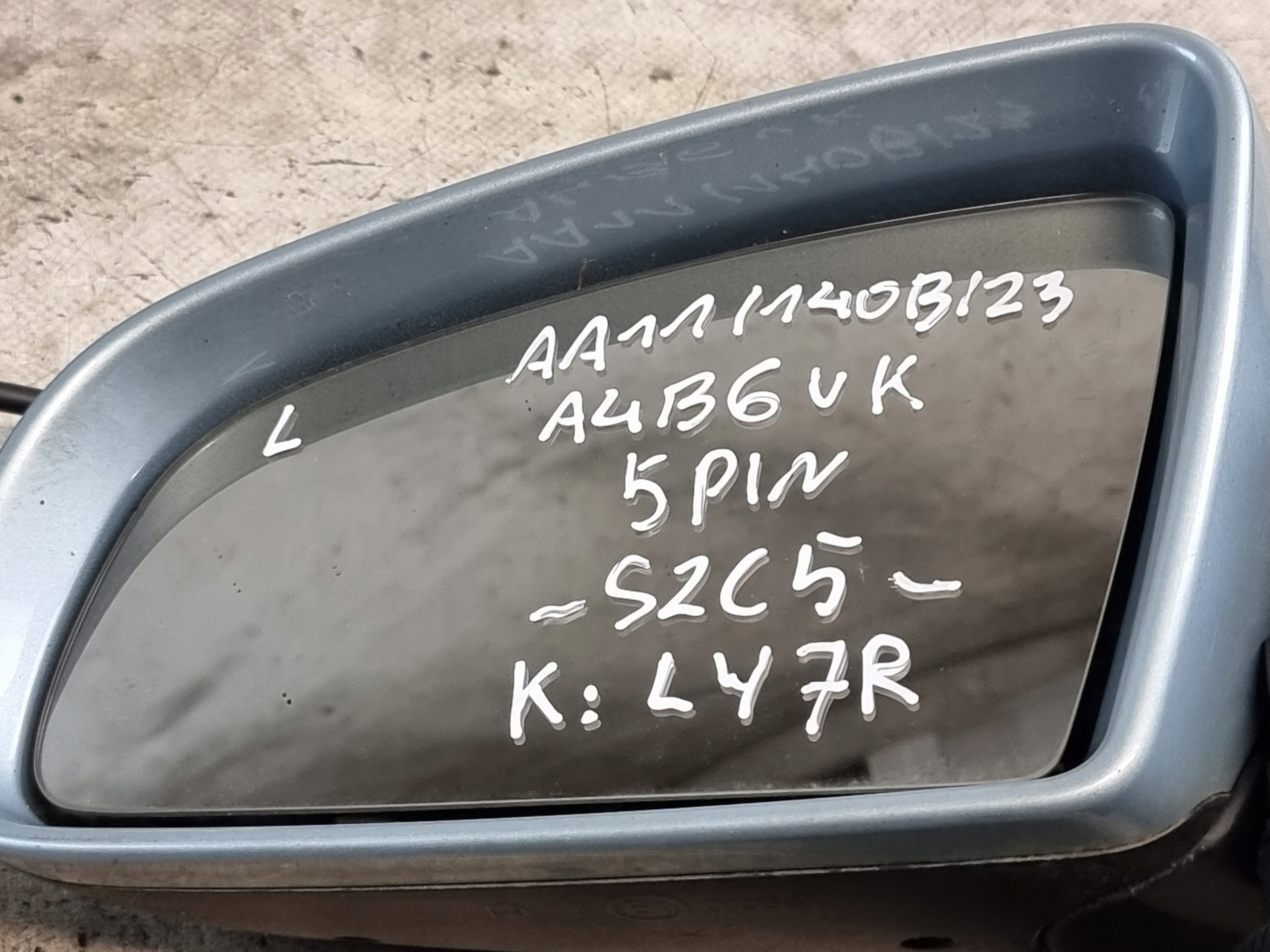 mirror left electrics 5PIN K: LY7R OE 010681 AUDI A4 B6 ANGLIK