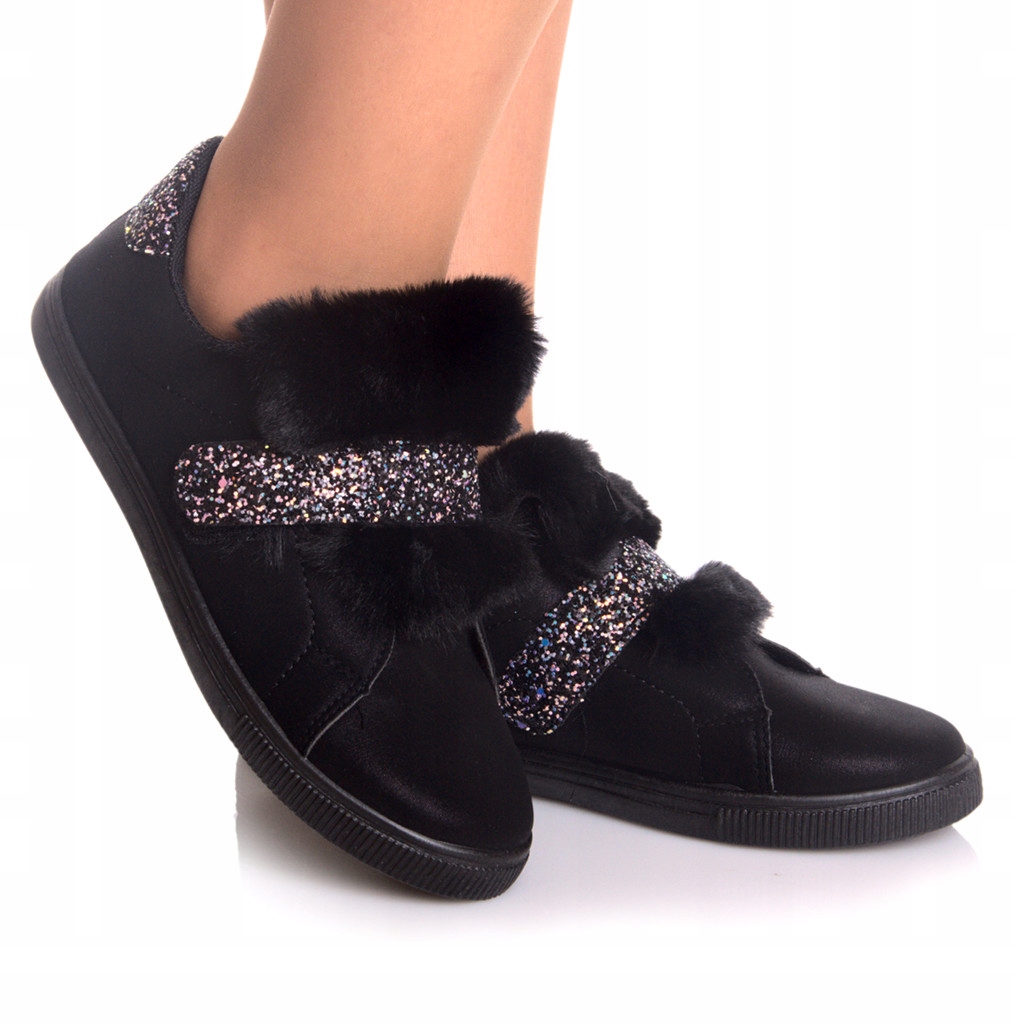 

Adidasy Z Futerkiem Damskie Brokat roz.38 / 24cm