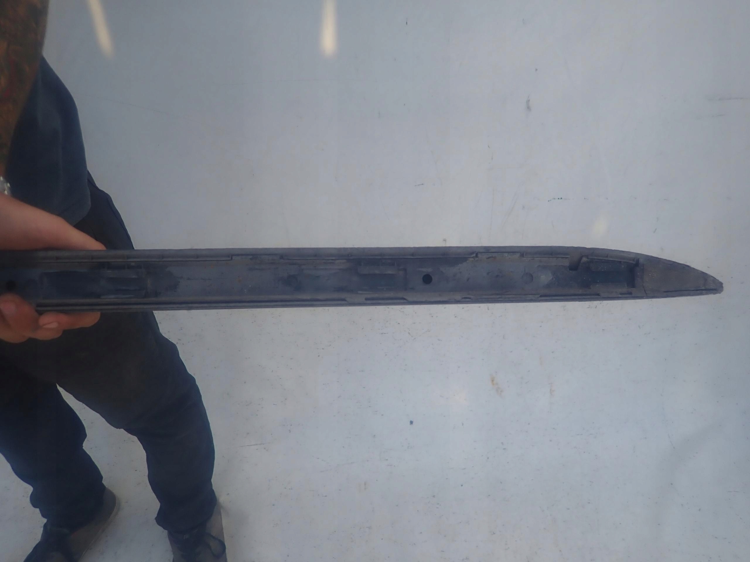 AUDI A5 and COUPE S-LINE 07-16 threshold right moulding