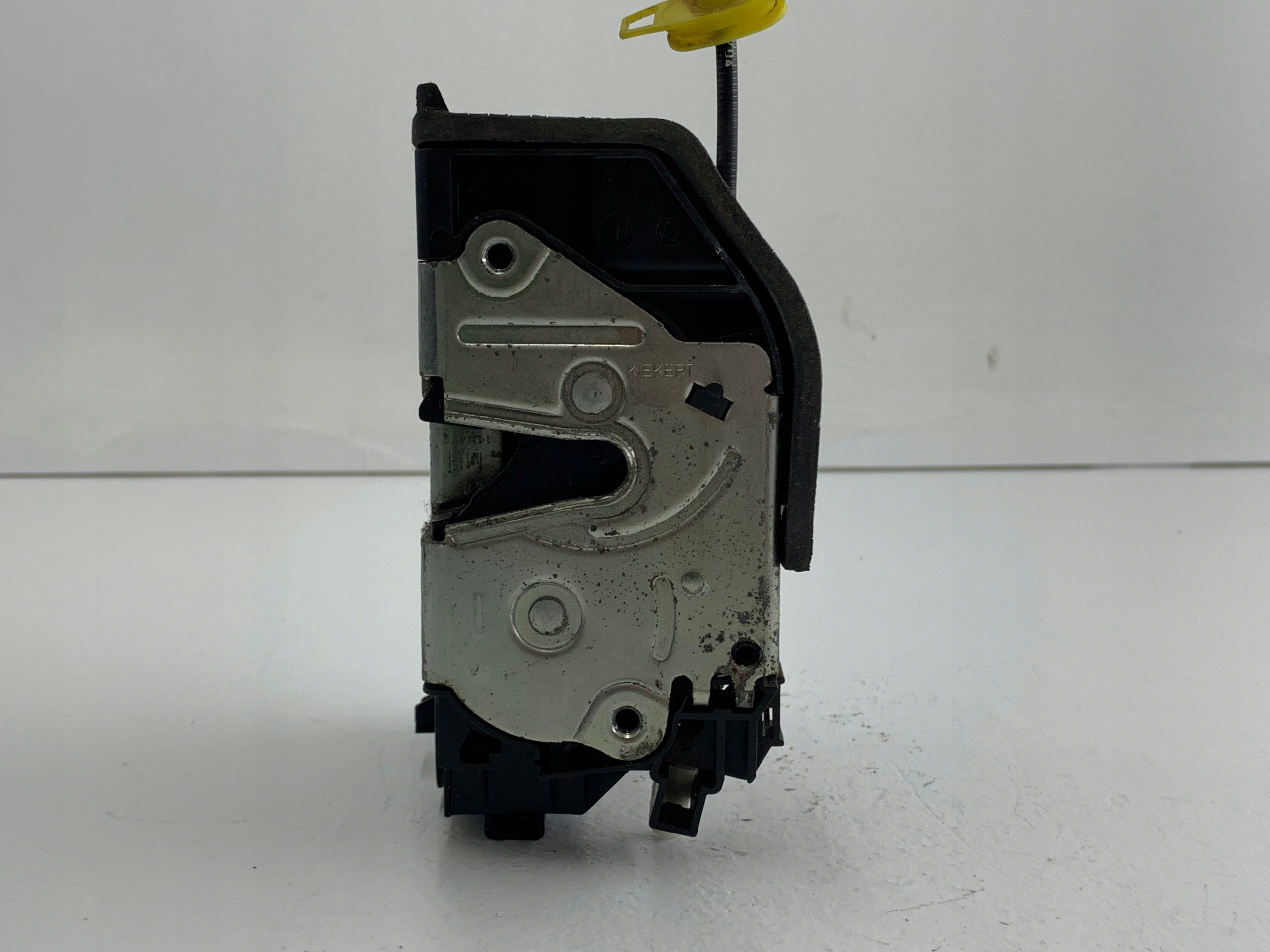 BMW E81 E87 lock door right front 7154628