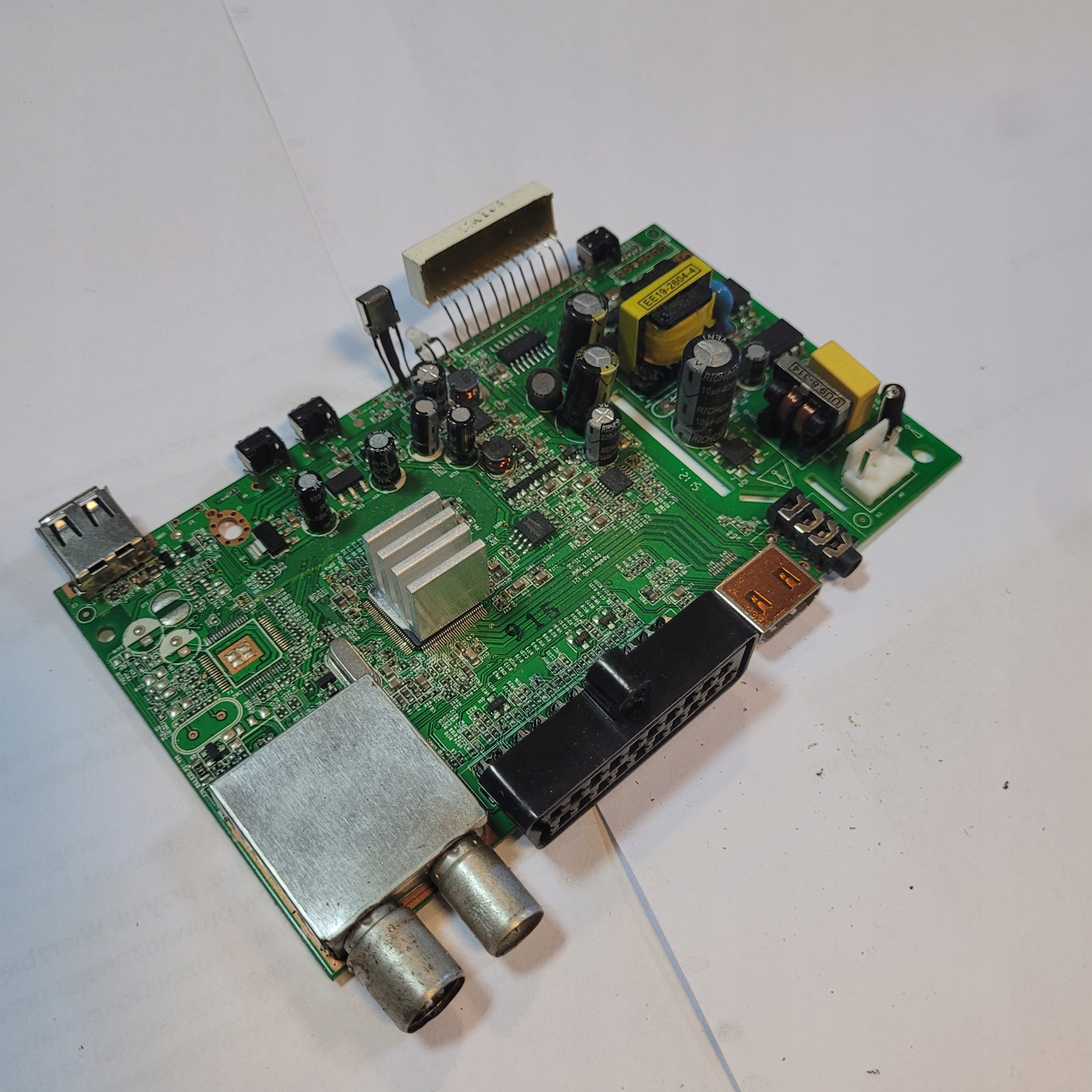 Płytka zasilająca dekoder DVBT demontaż (B)