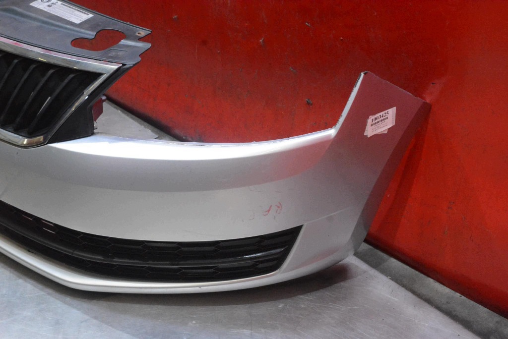 bumper grille front front SREBRNY SKODA RAPID 12-19