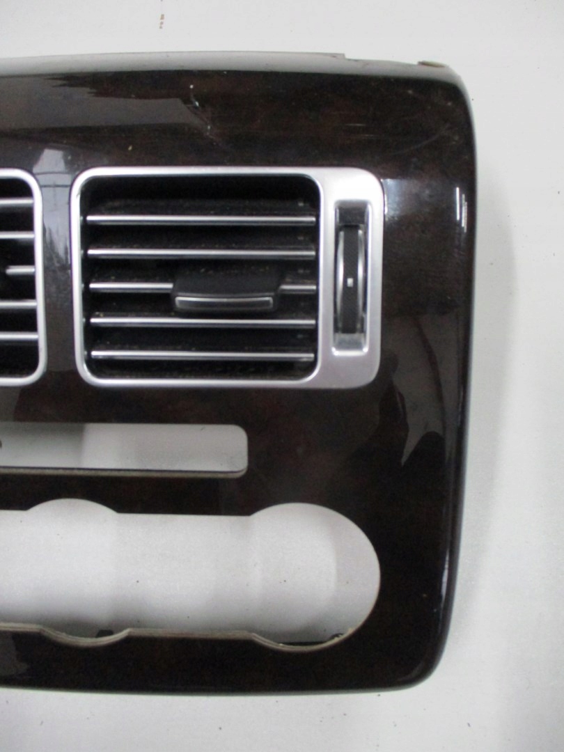 RAMKA nawiew RANGE ROVER VOGUE 14R CK52 044E15 A Part manufacturer Land Rover OE