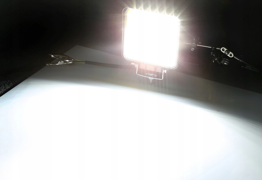 LAMPA ROBOCZA LED 126W PANEL HALOGEN 12V 24V DIODY Numer katalogowy części 5047