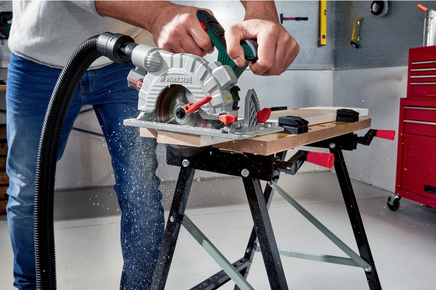 NOWOŚĆ PARKSIDE Akumulatorowa pilarka tarczowa 20V PHKSA 150mm Kod producenta PHKSA 20-LI A2