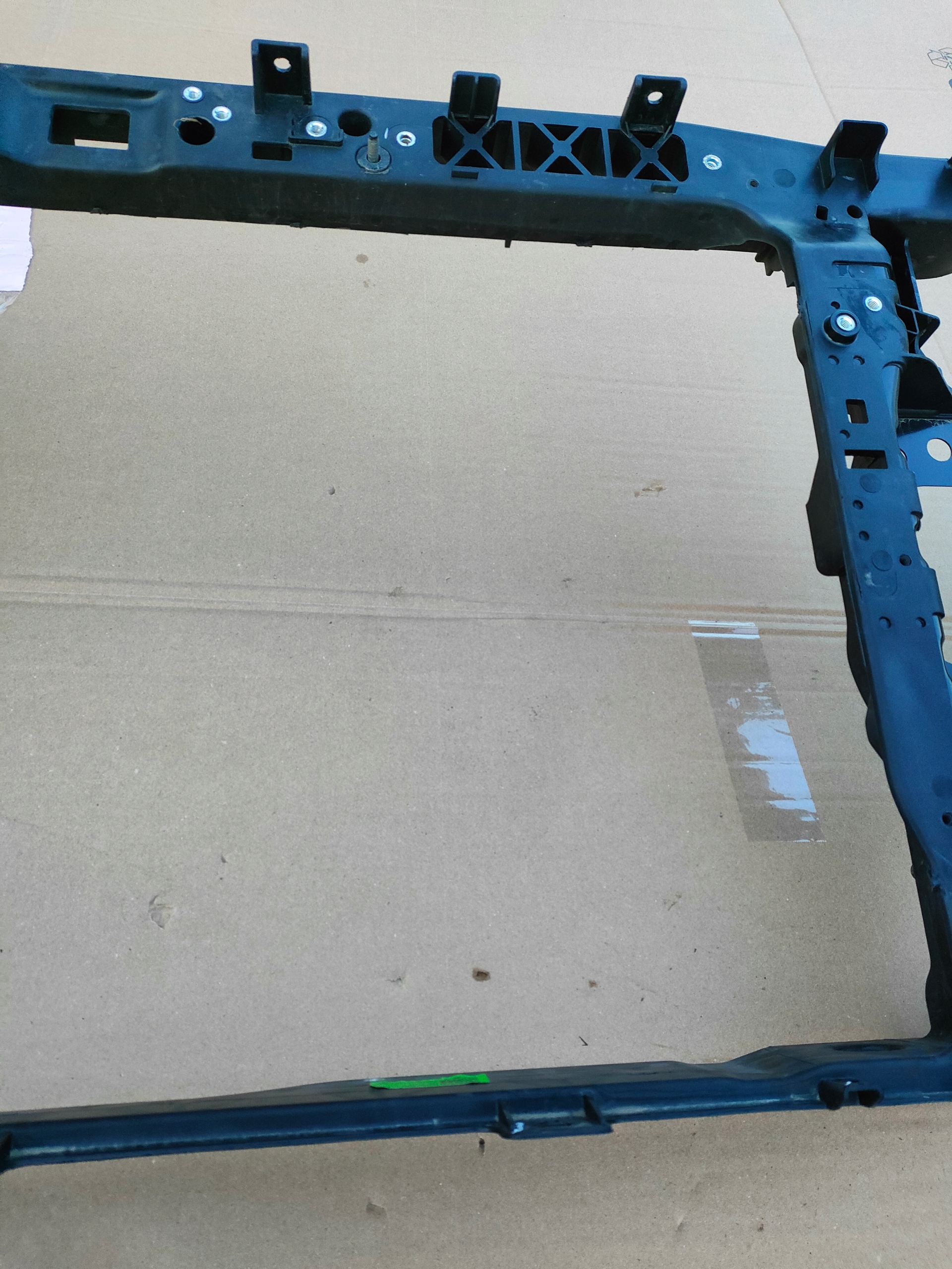 support panel for radiators pillar iron HYUNDAI I30 III 64105-G4000 ORYG