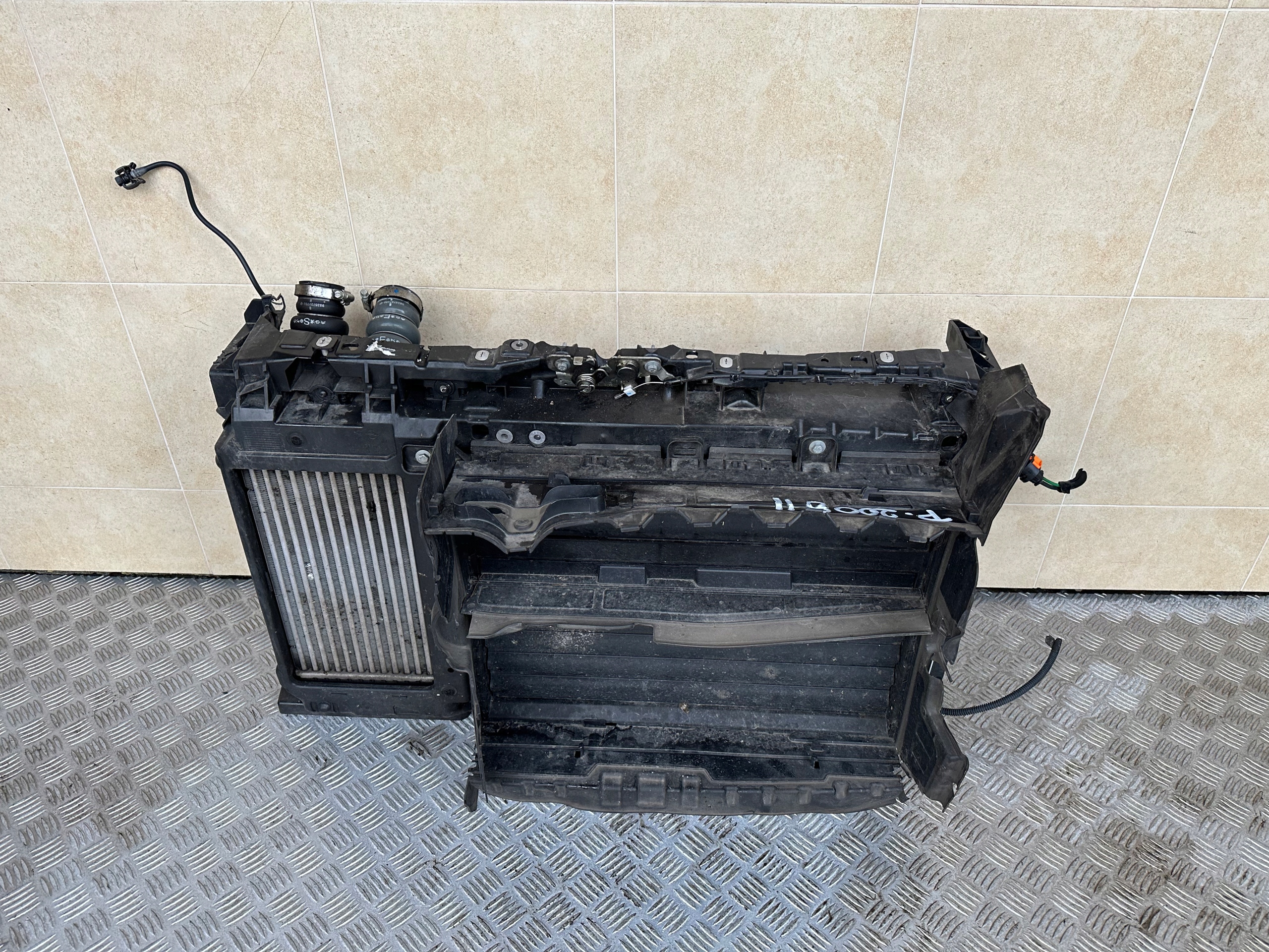 support panel for radiators radiator PEUGEOT 2008 II