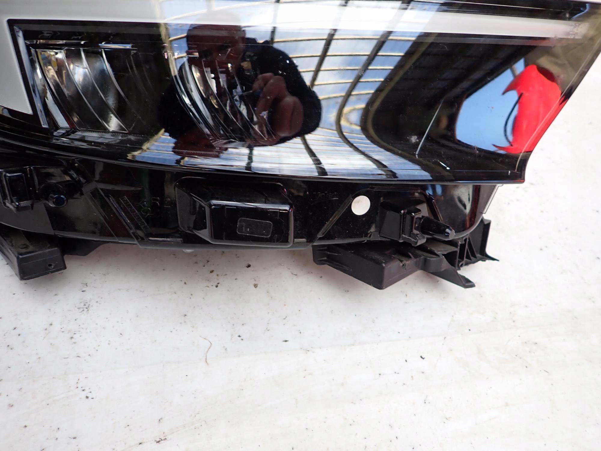 OPEL MOKKA B II 2 20-> light front front right