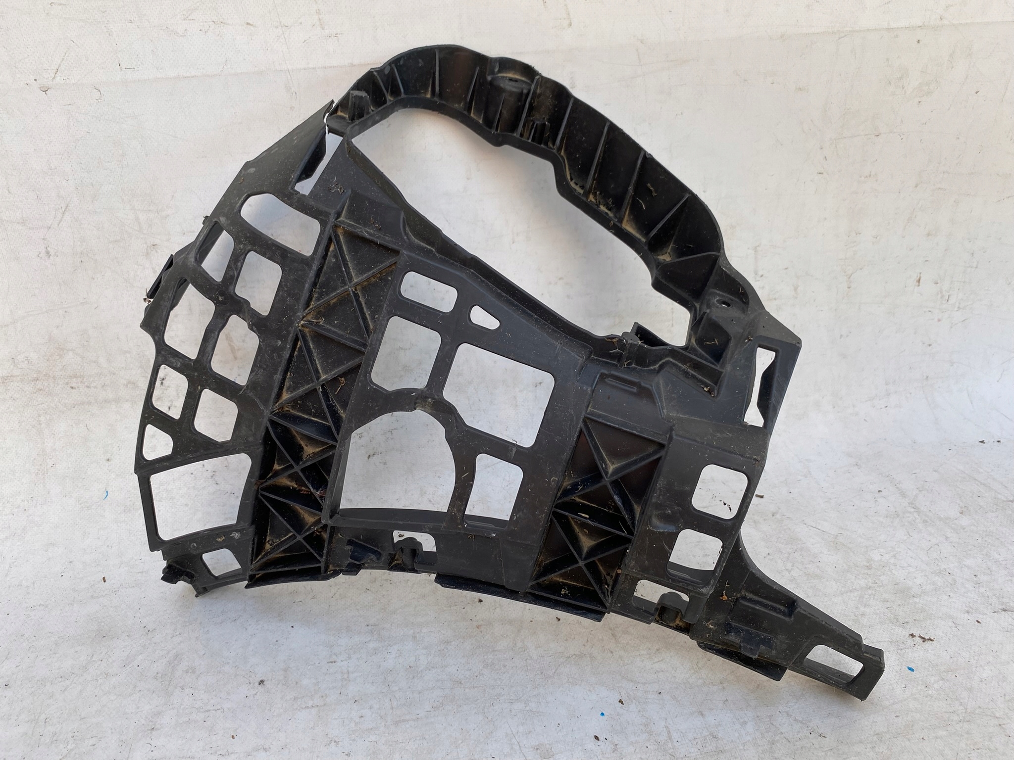VW ID.4 ID4 20- support holder of a bumper fog lights left front 11A807884B
