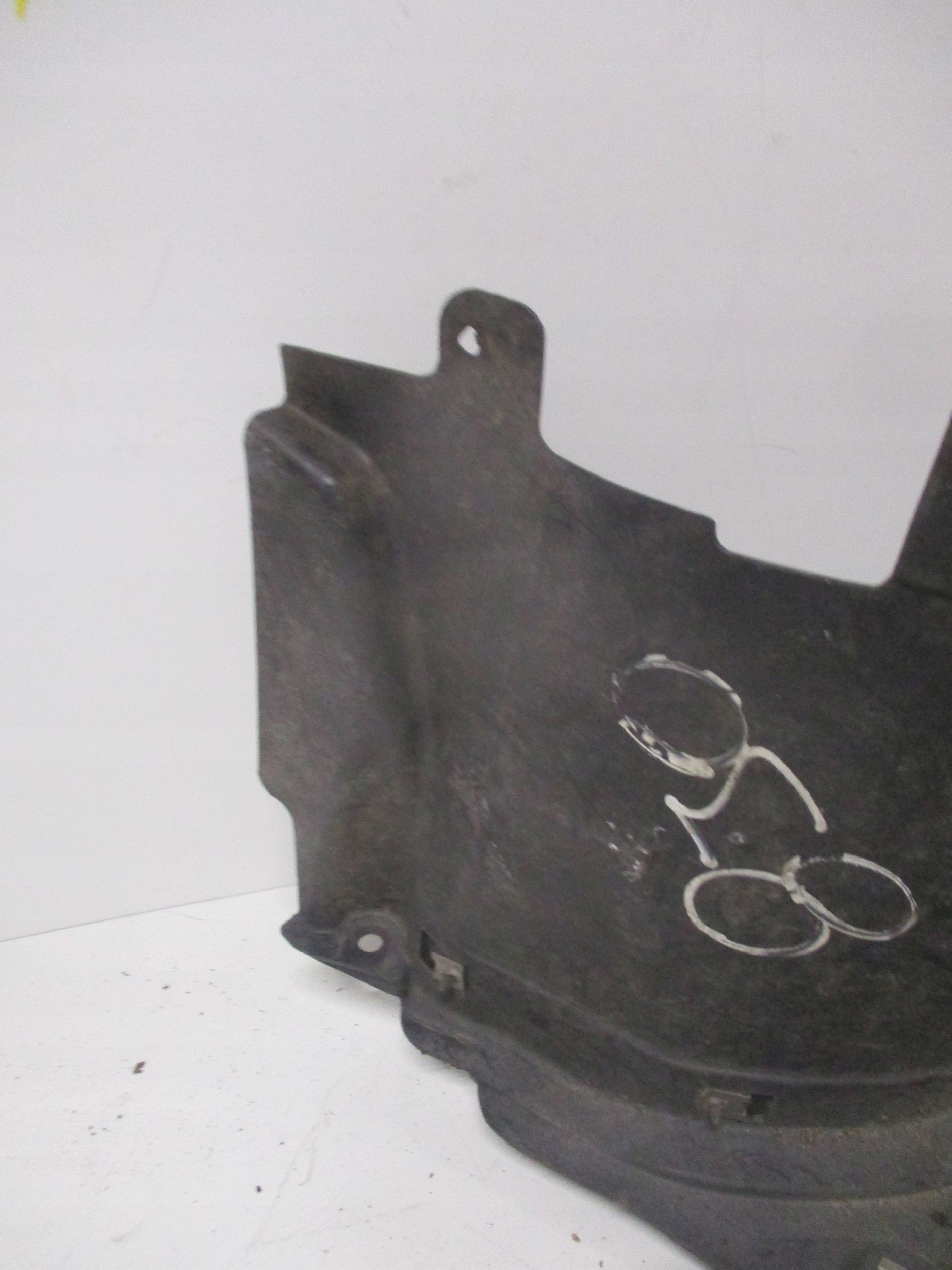 mudguard front left AUDI TT TTS MK2 8J0821191A