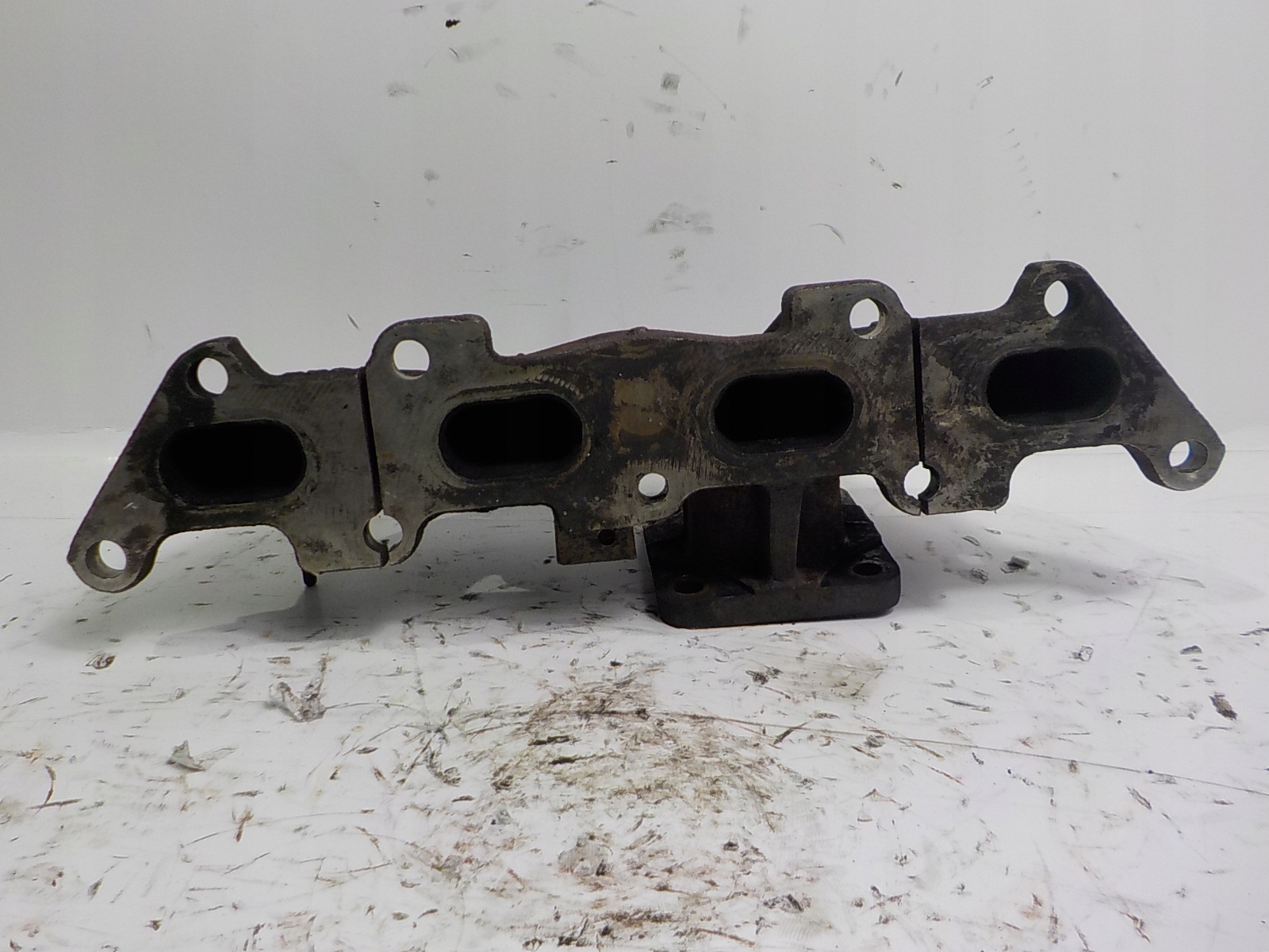 FIAT ALFA ROMEO MITO 1.4 коллектор выпускной