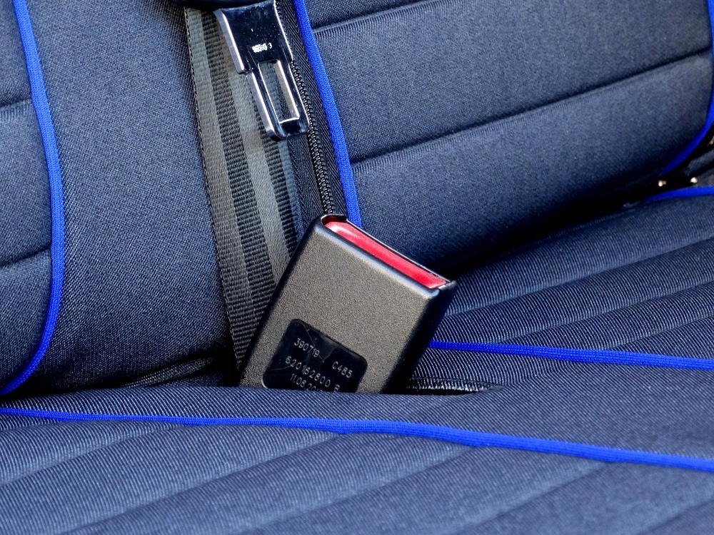 Pokrowce RENAULT TRAFIC 2 OPEL VIVARO A 2001-2014 EAN (GTIN) 6091647061091