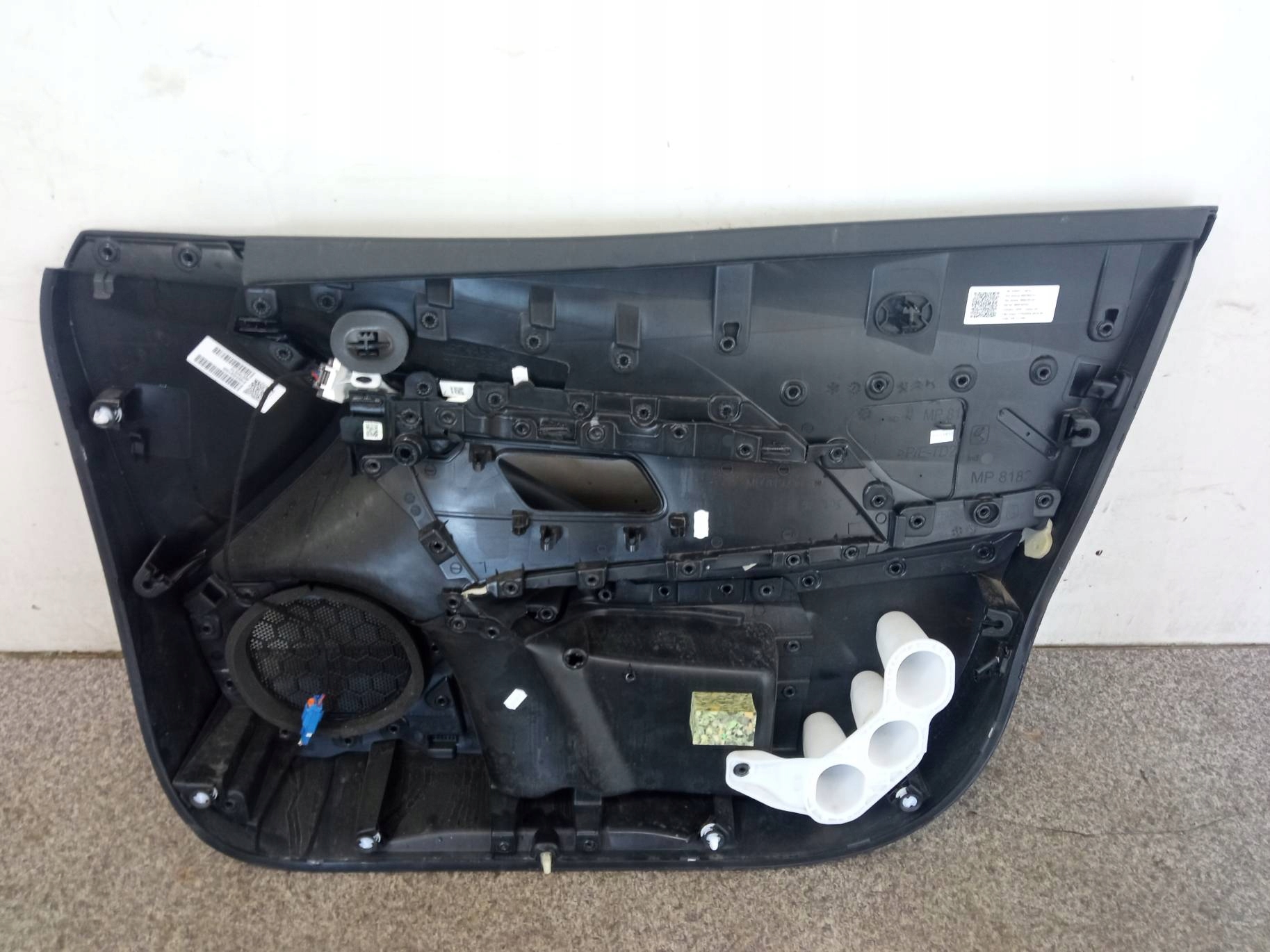 upholstery side left front driver´s EU Peugeot 2008 II (2019- )