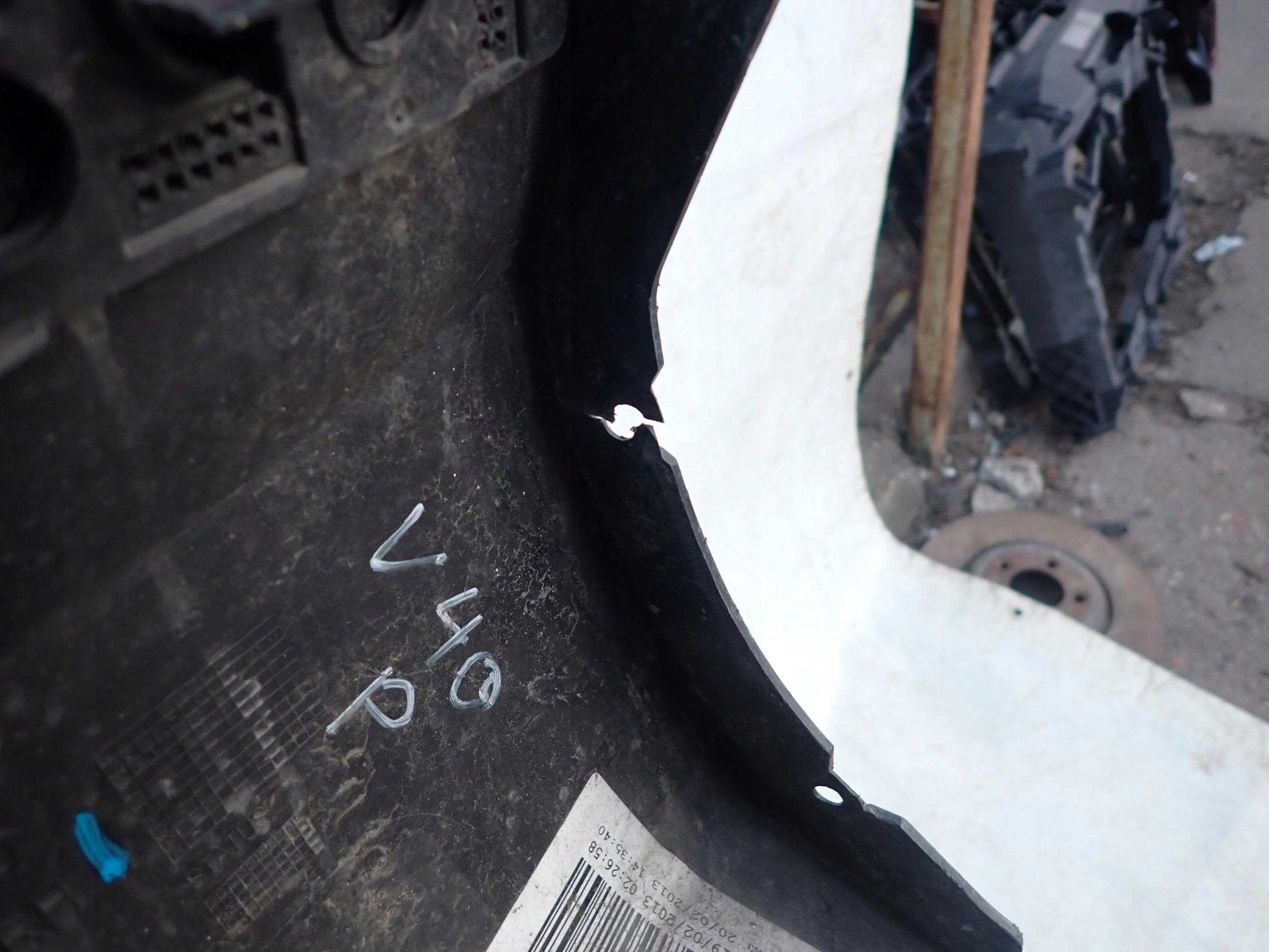 VOLVO V40 CROSS COUNTRY 12- moulding threshold right