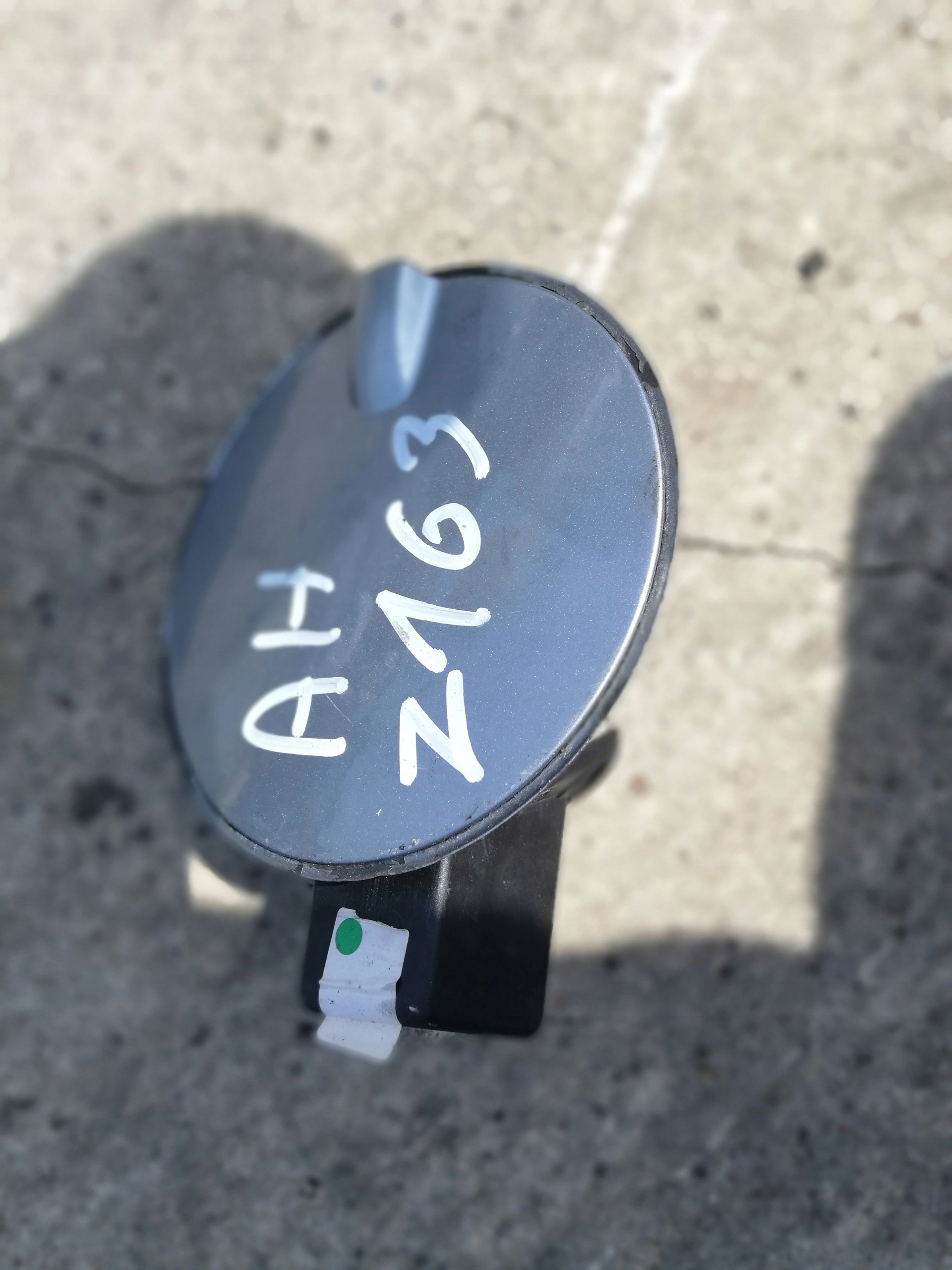 dvířka paliva ASTRA H Z163