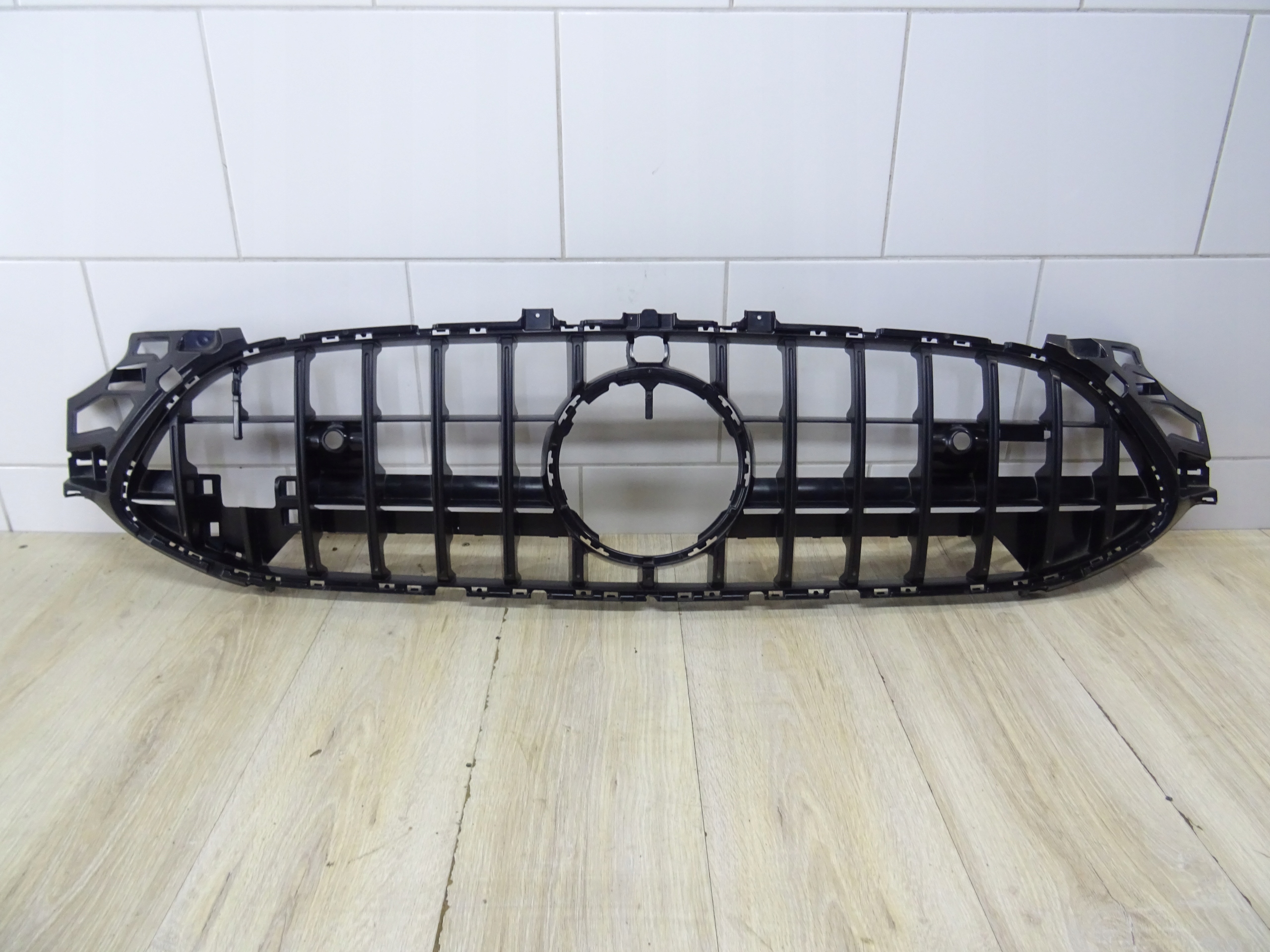 GRILL ATRAPA A1928880400 C192 GT MERCEDES