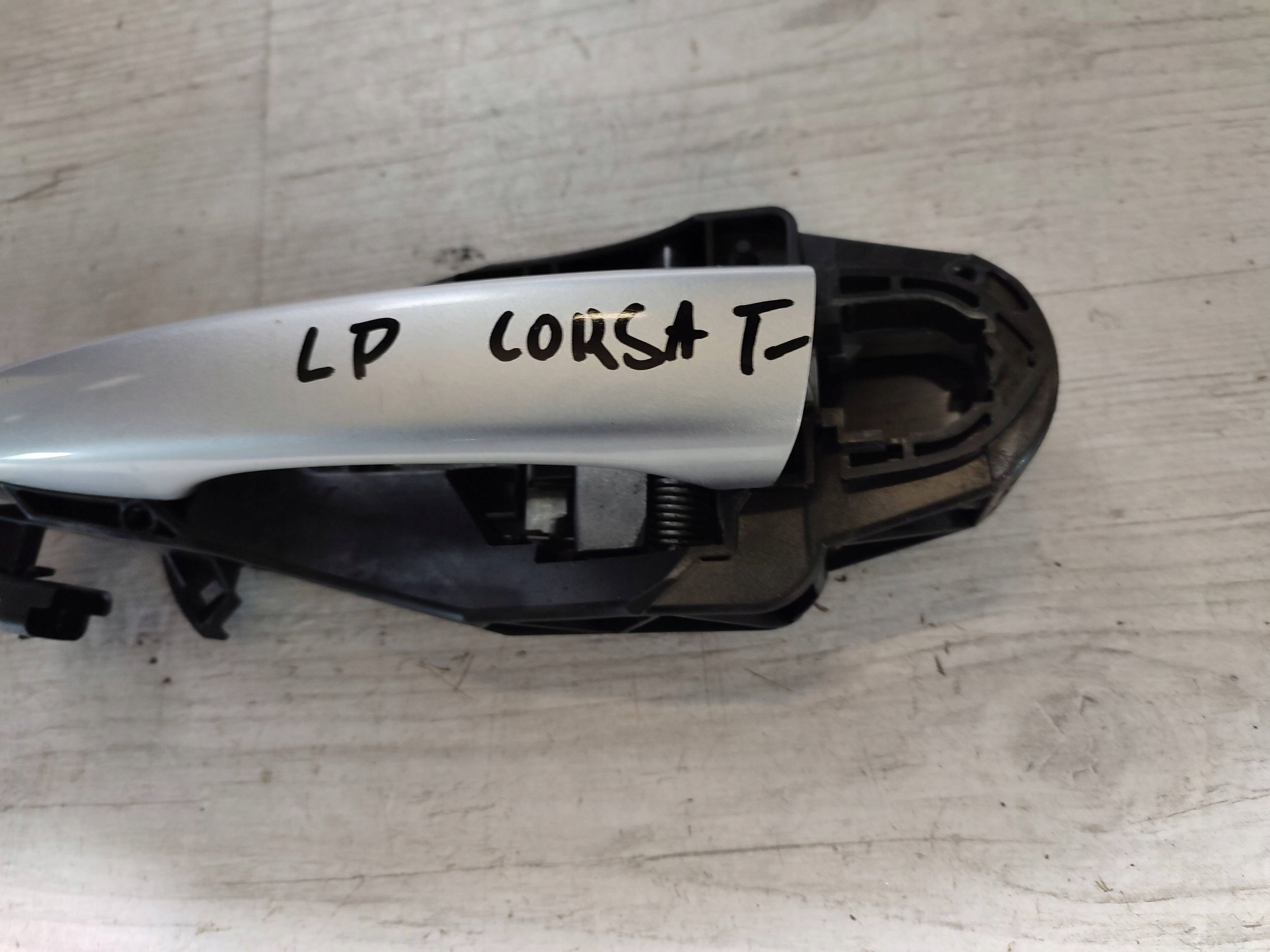 Opel Corsa F 2022 front side left handle exterior