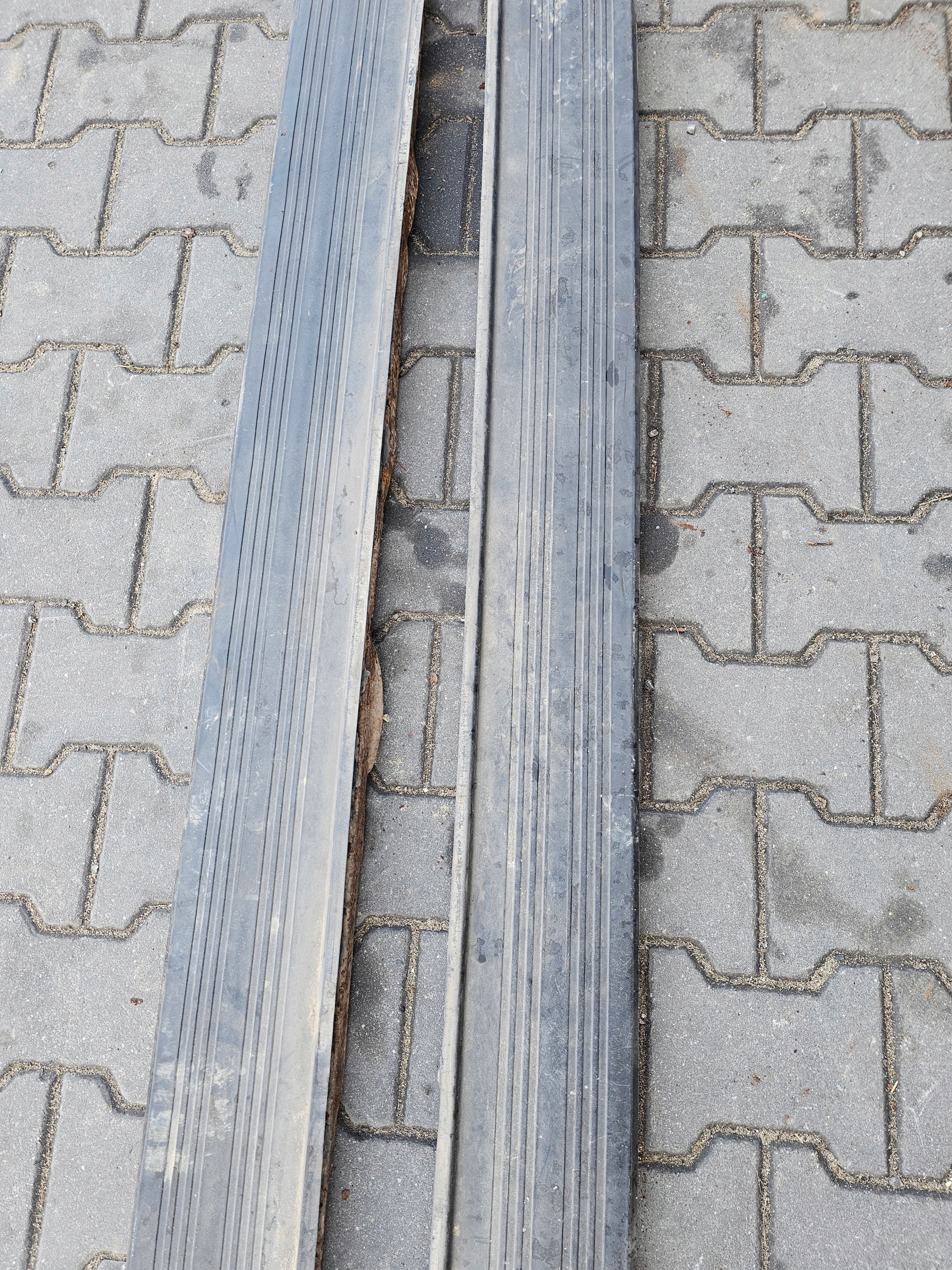 moulding threshold STOPIEN left right LAND ROVER SPORT L494