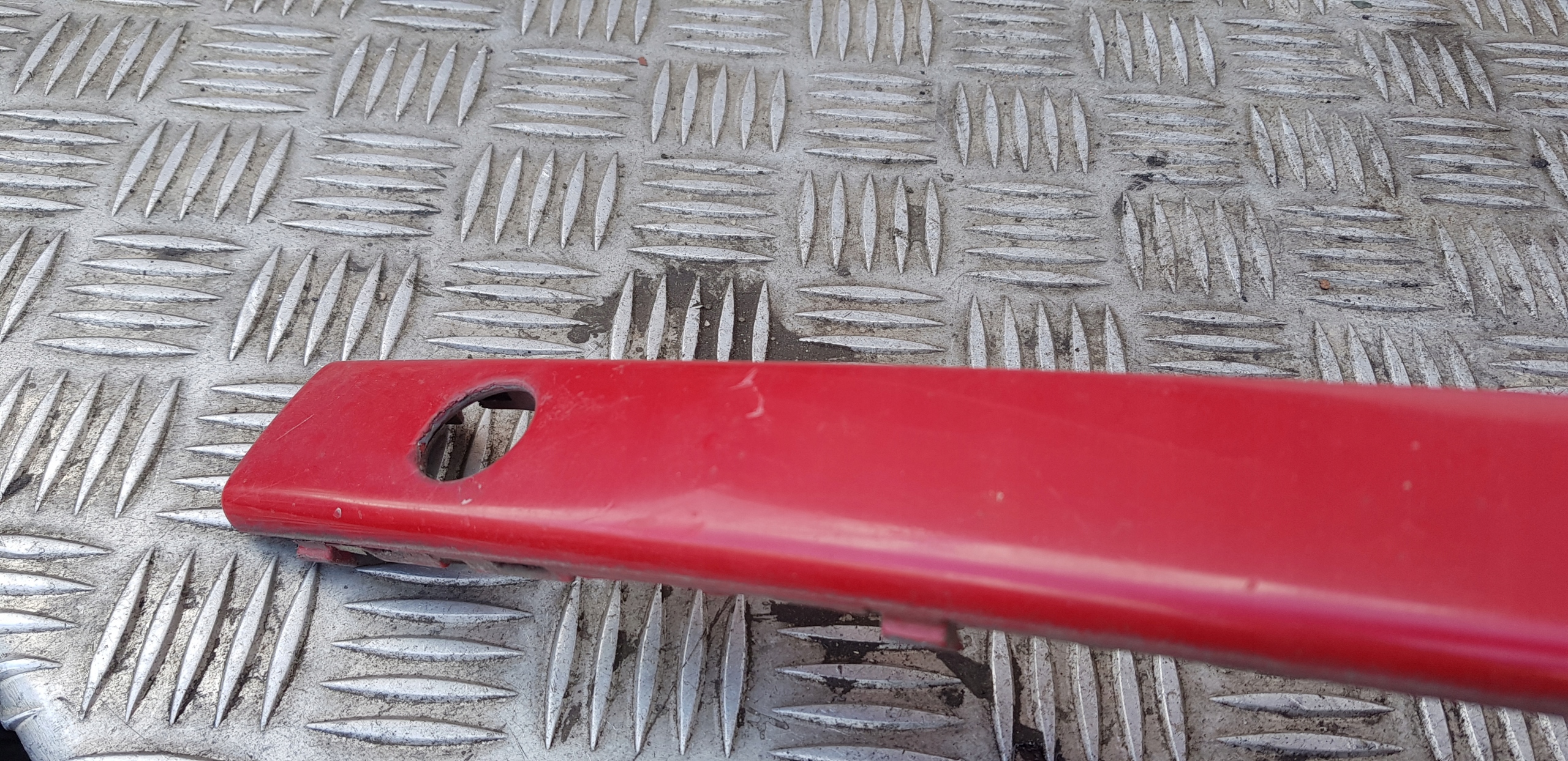 BMW E39 lišta nárazníku pravá předek 7005964 PDC