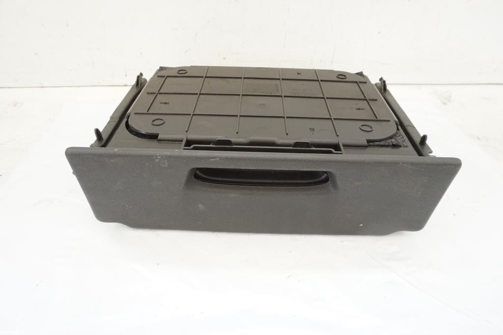 бардачок кресло renault oe 873900002R