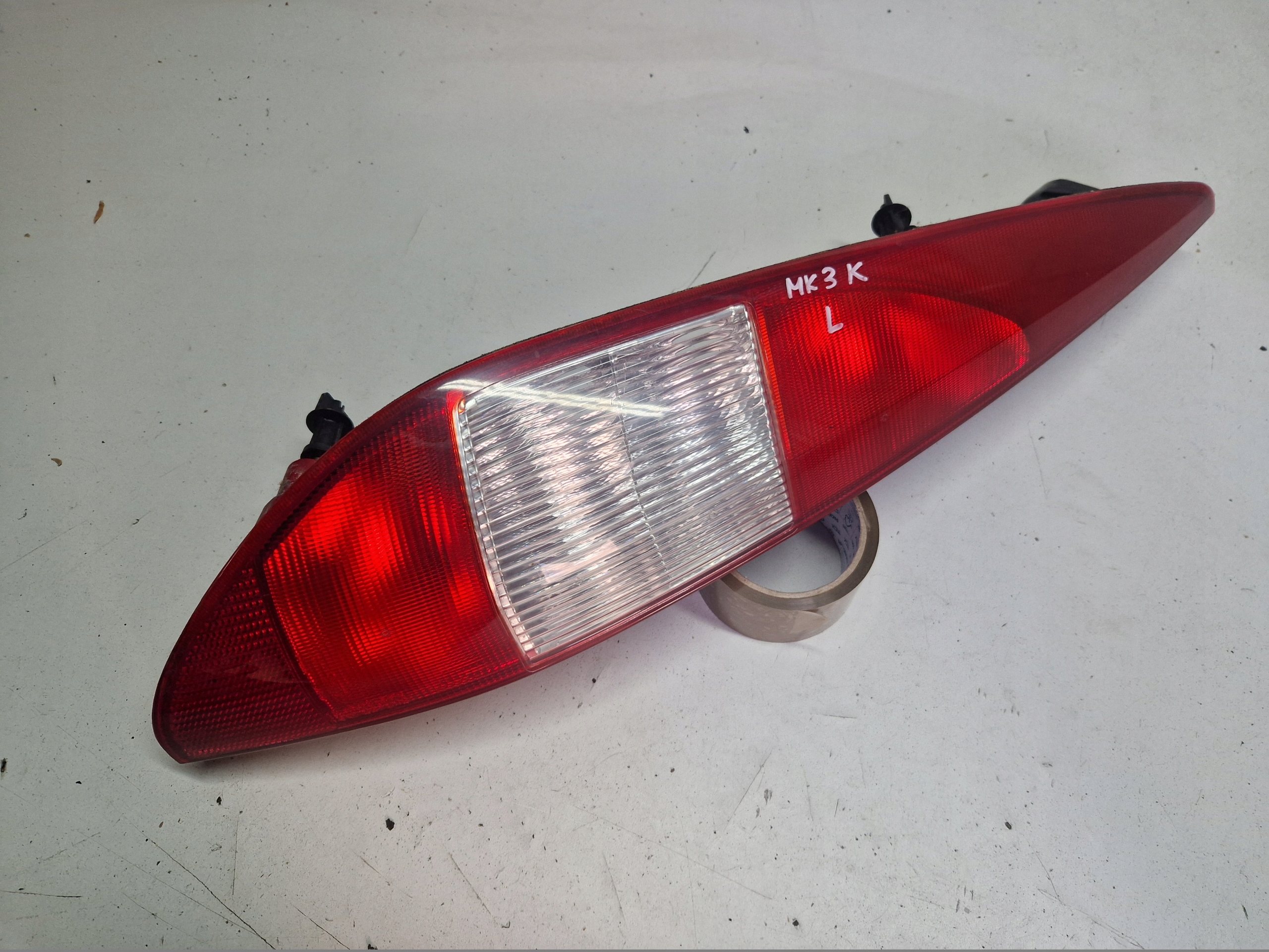 FORD MONDEO MK3 KOMBI light left rear part rear CALA nice 1S71-13405-C