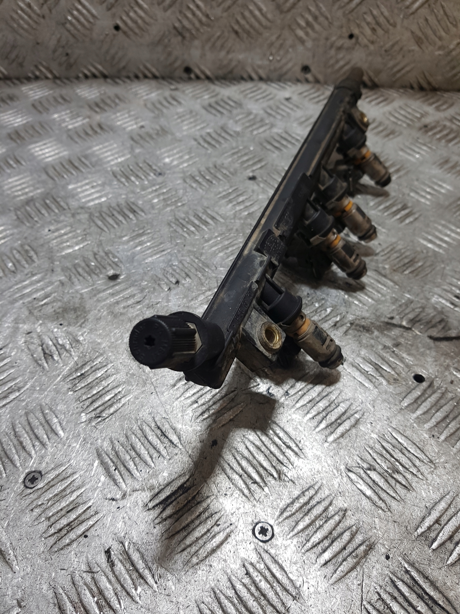 Rampe injection FIAT GRANDE PUNTO 1.2 B