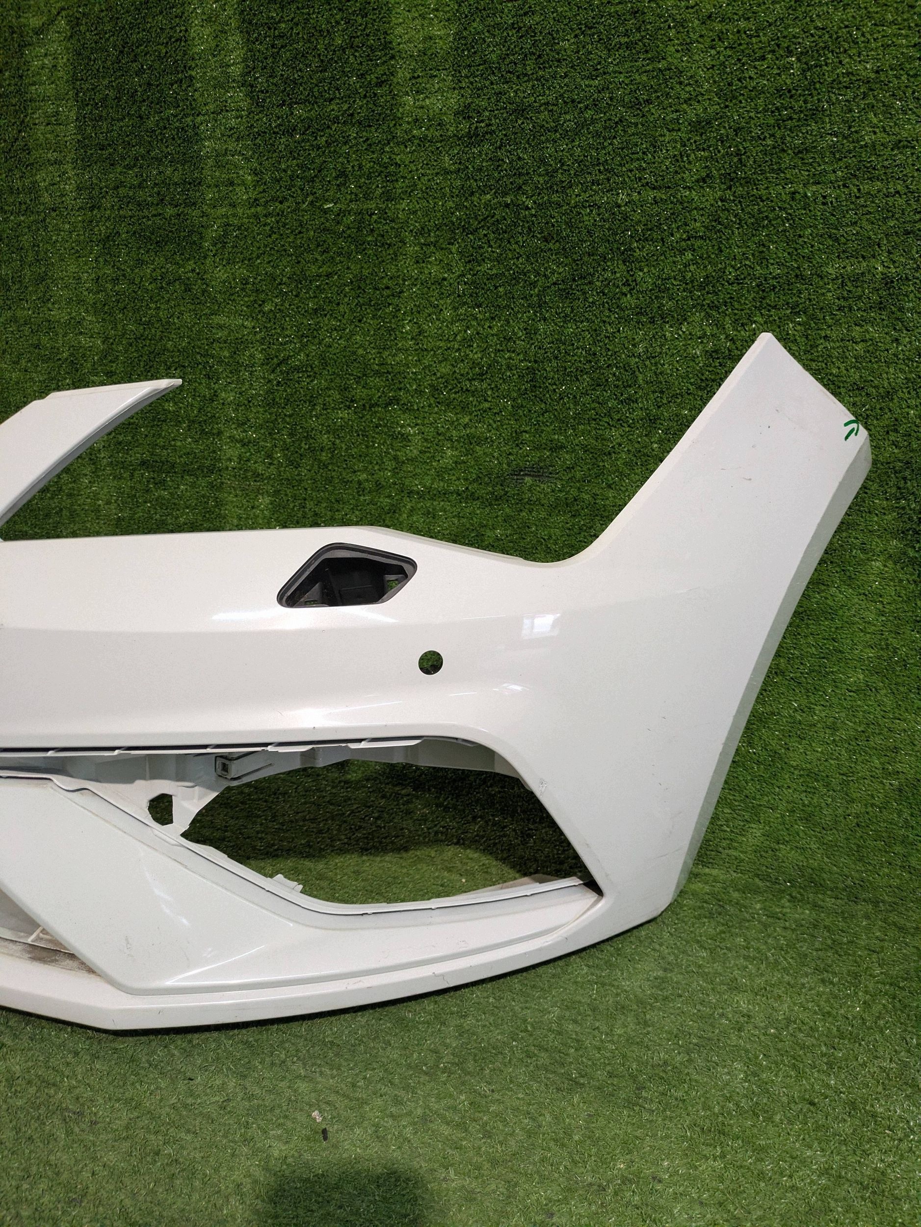 front bumper front SEAT LEON III LIFT FR 17-21 NR.Z9675