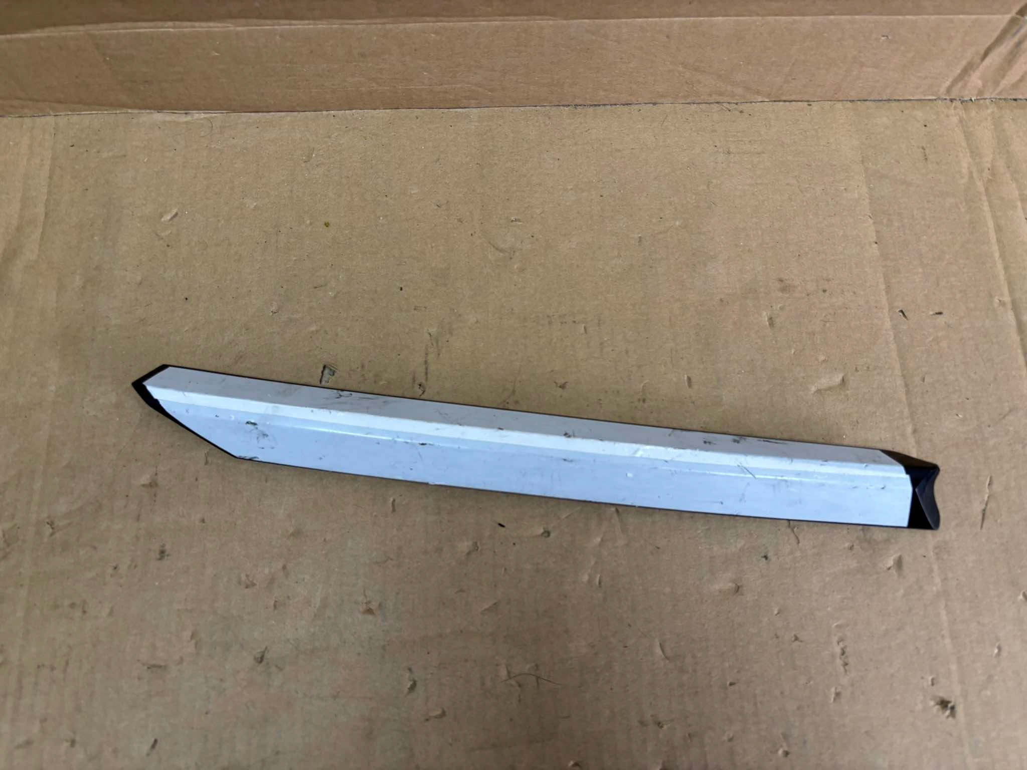 moulding for pillar PRZWY front AUDI A8 4H0853378A