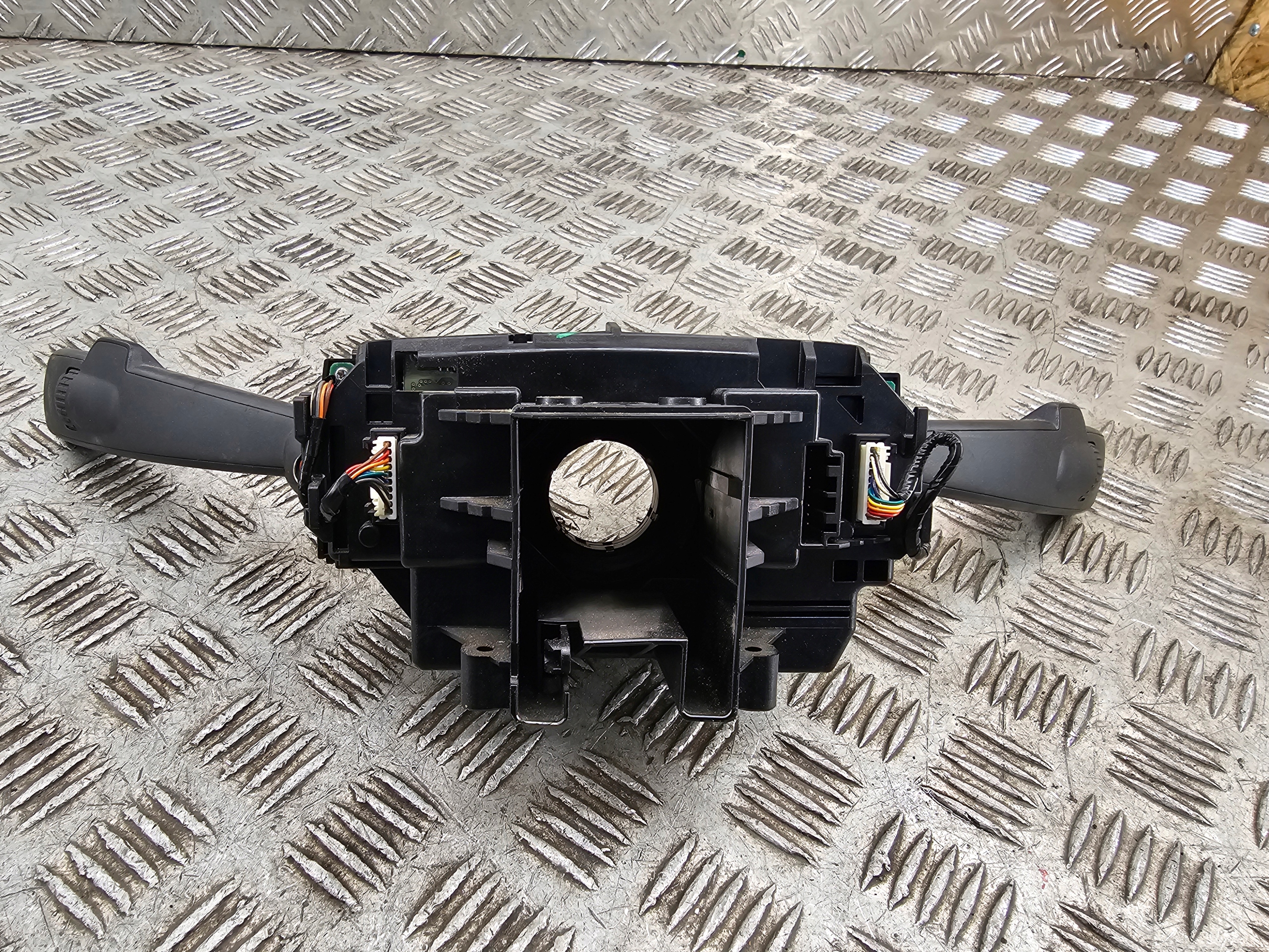 VOLVO V40 V60 DEVIO LUCI TERGICRISTALLO TERGI 31327904 31327902
