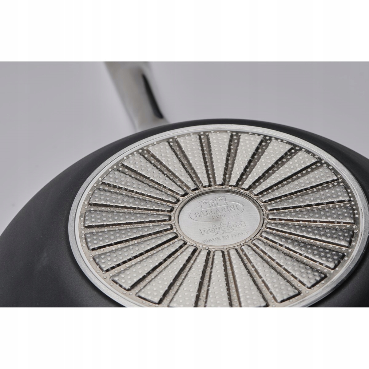 Ballarini Alba tytanowy wok indukcyjny 30 cm Kod producenta ALBG8E030U