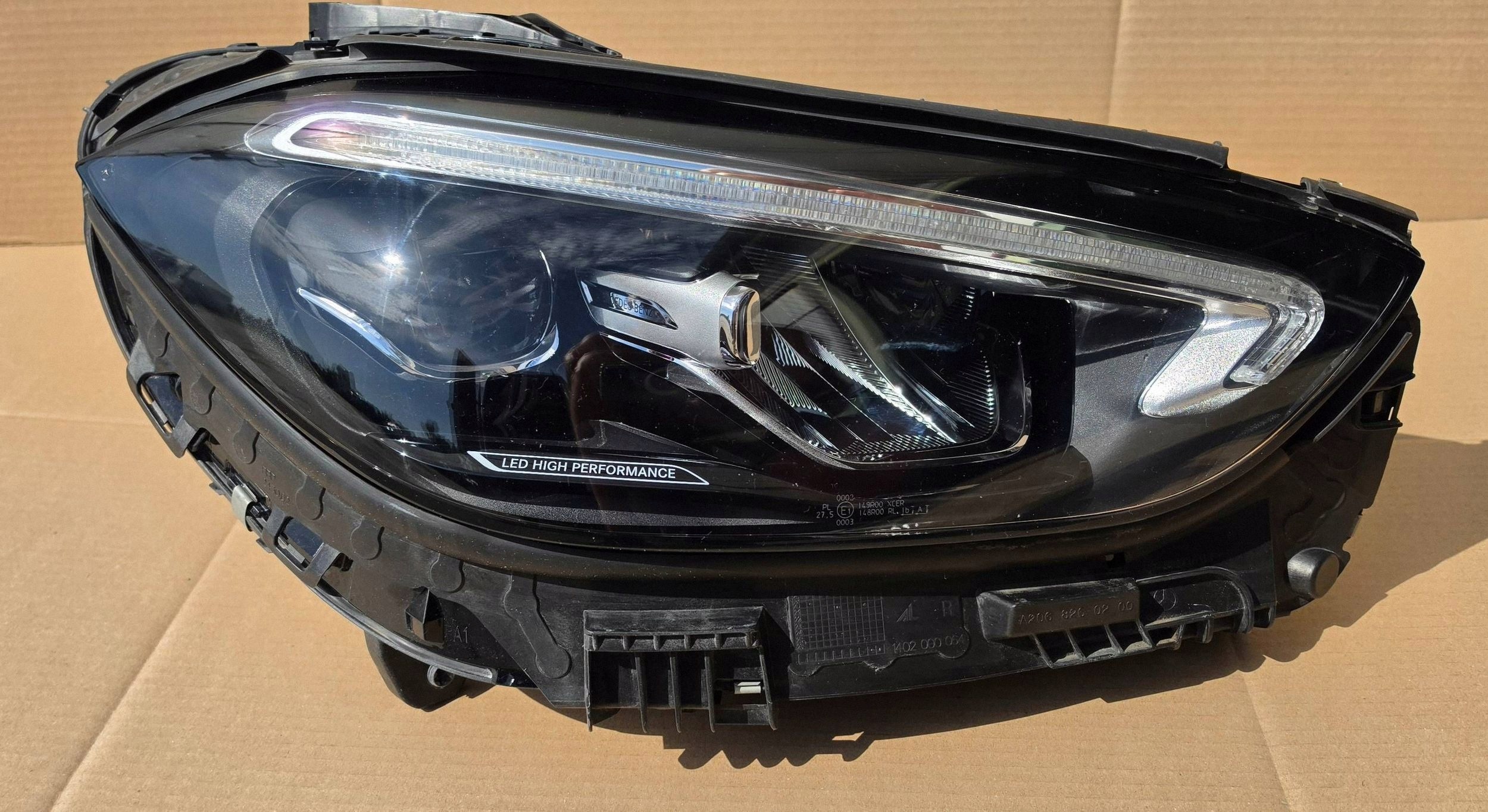 Mercedes C-kl w206 a206 LED High Performance light front right