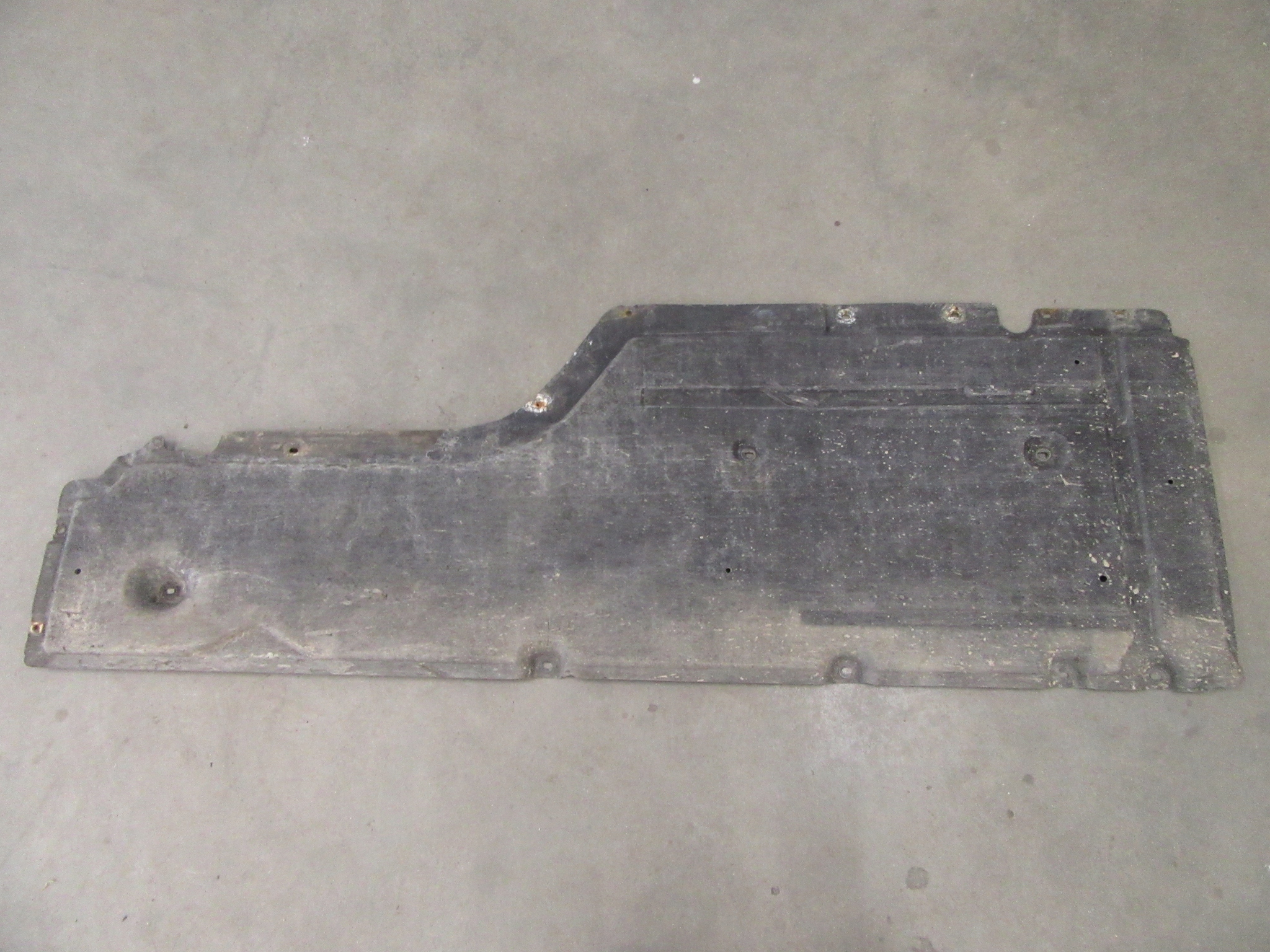 cover chassis right BMW e60 e61