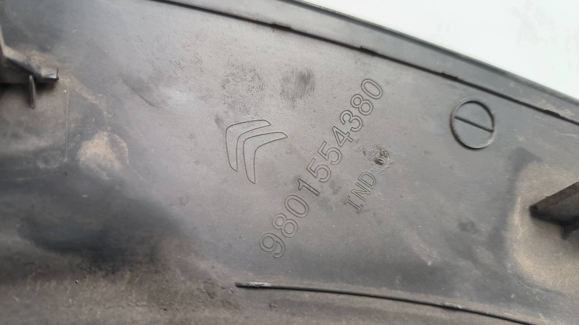DEKOR lišta 9801554380 CITROEN C4 CACTUS