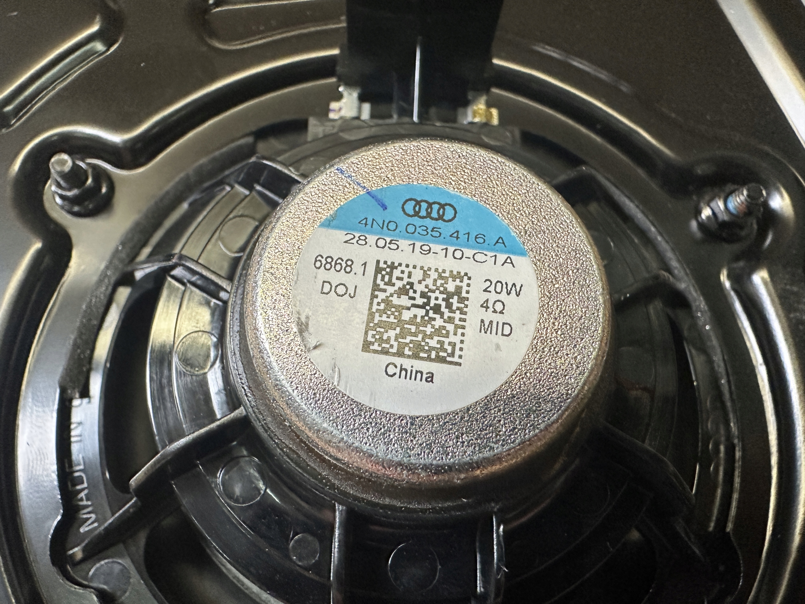 AUDI A8 4N D5 speaker bang OLUFSEN 4N0035416A