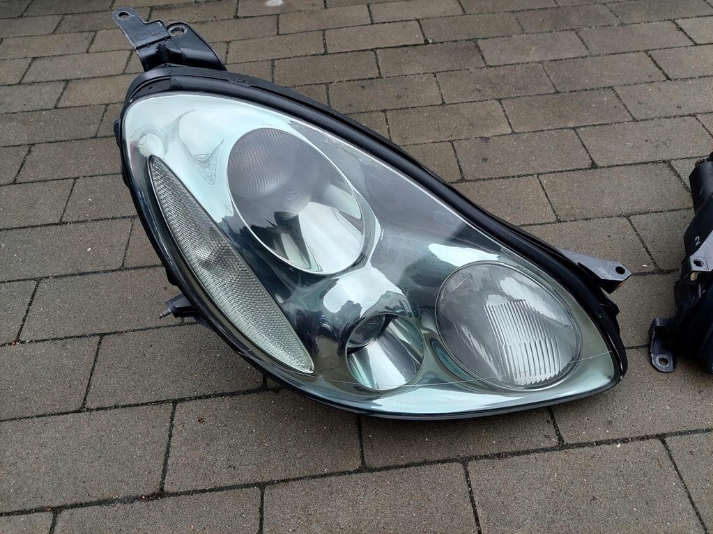 light front front left right LEXUS SC II 430