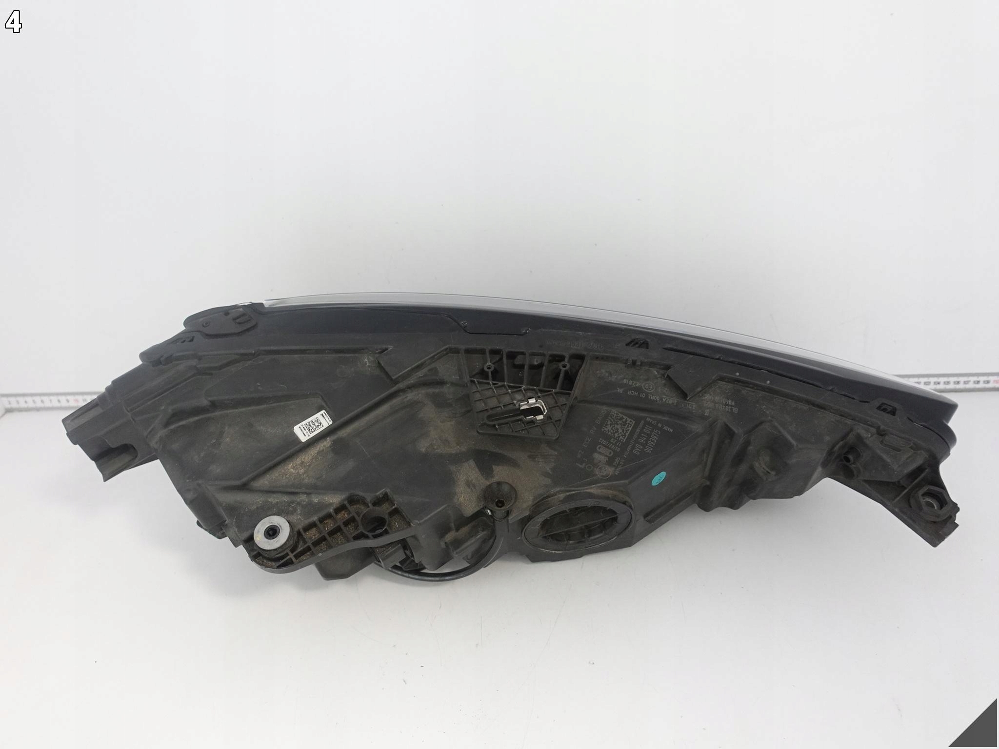 AUDI A3 S3 8Y0 20-24 light ZWYKLA / BASIS FULL LED left front EUROPA