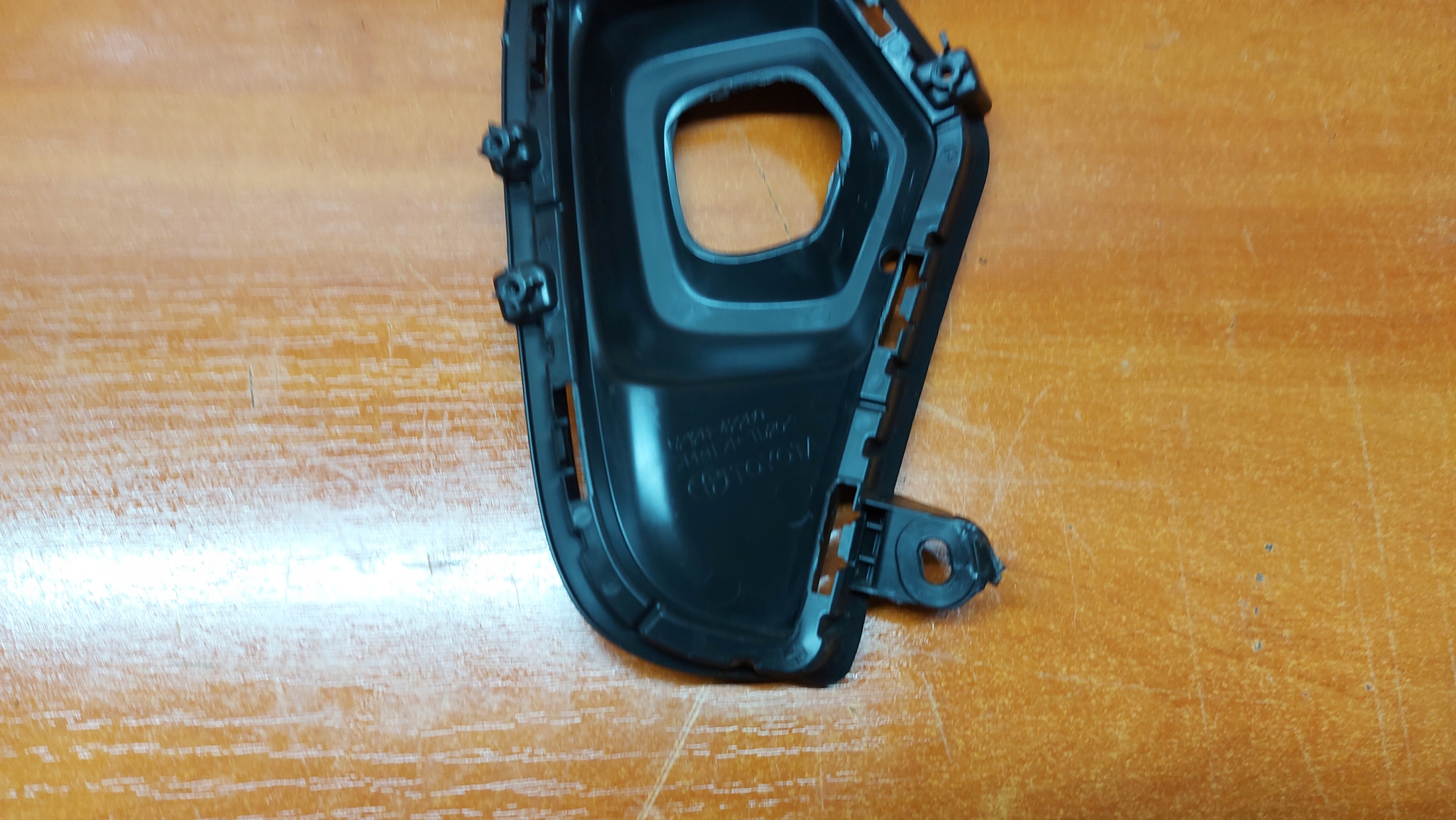 grid frame fog lights left left front TOYOTA RAV4 V 22- LIFT