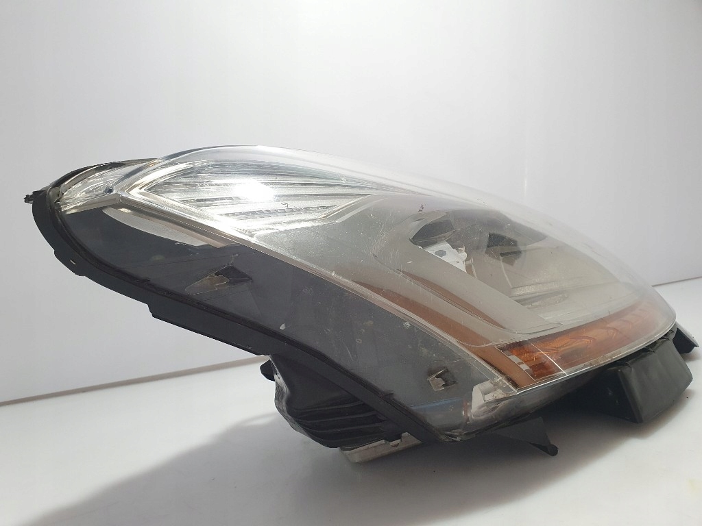 CITROEN C4 PICASSO PRZED LIFT LAMPA REFLEKTOR PRAWY PRZÓD XENON EUROPA Wersja Europejska