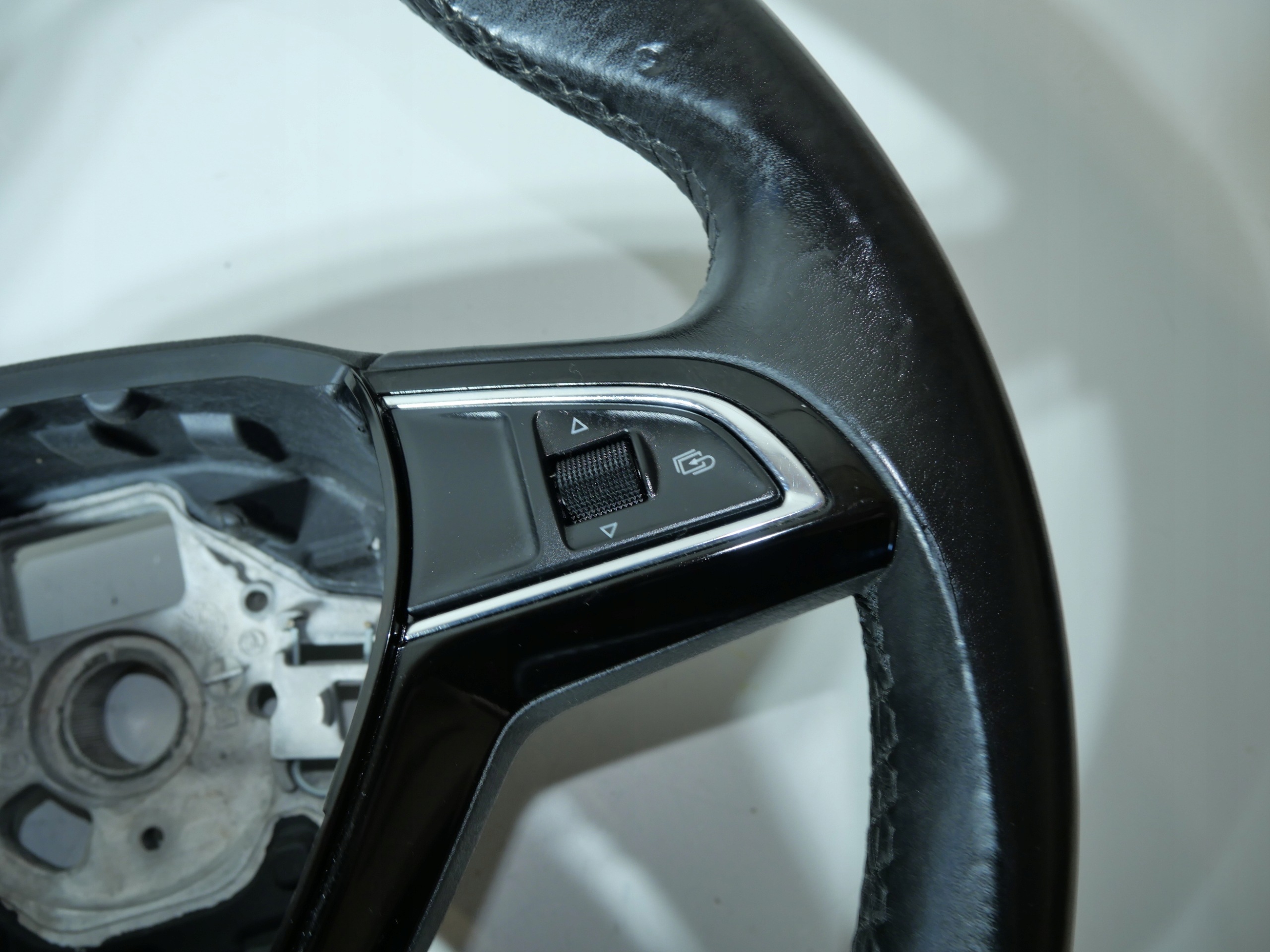 lenkrad Leder MULTI SKODA SUPERB III