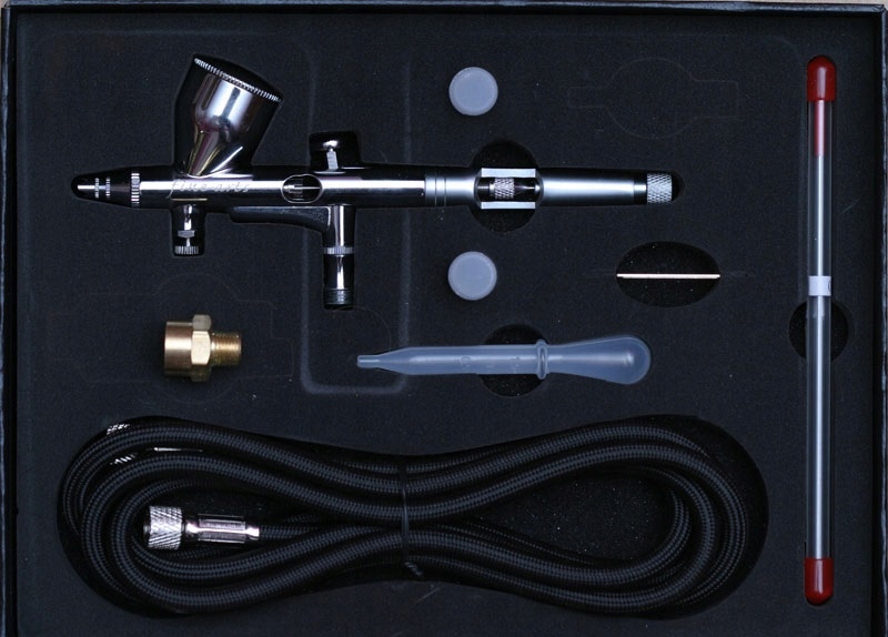 

Aerograf Fine-Art FA8000 dysza 0,2 0,3 0,5 9ml