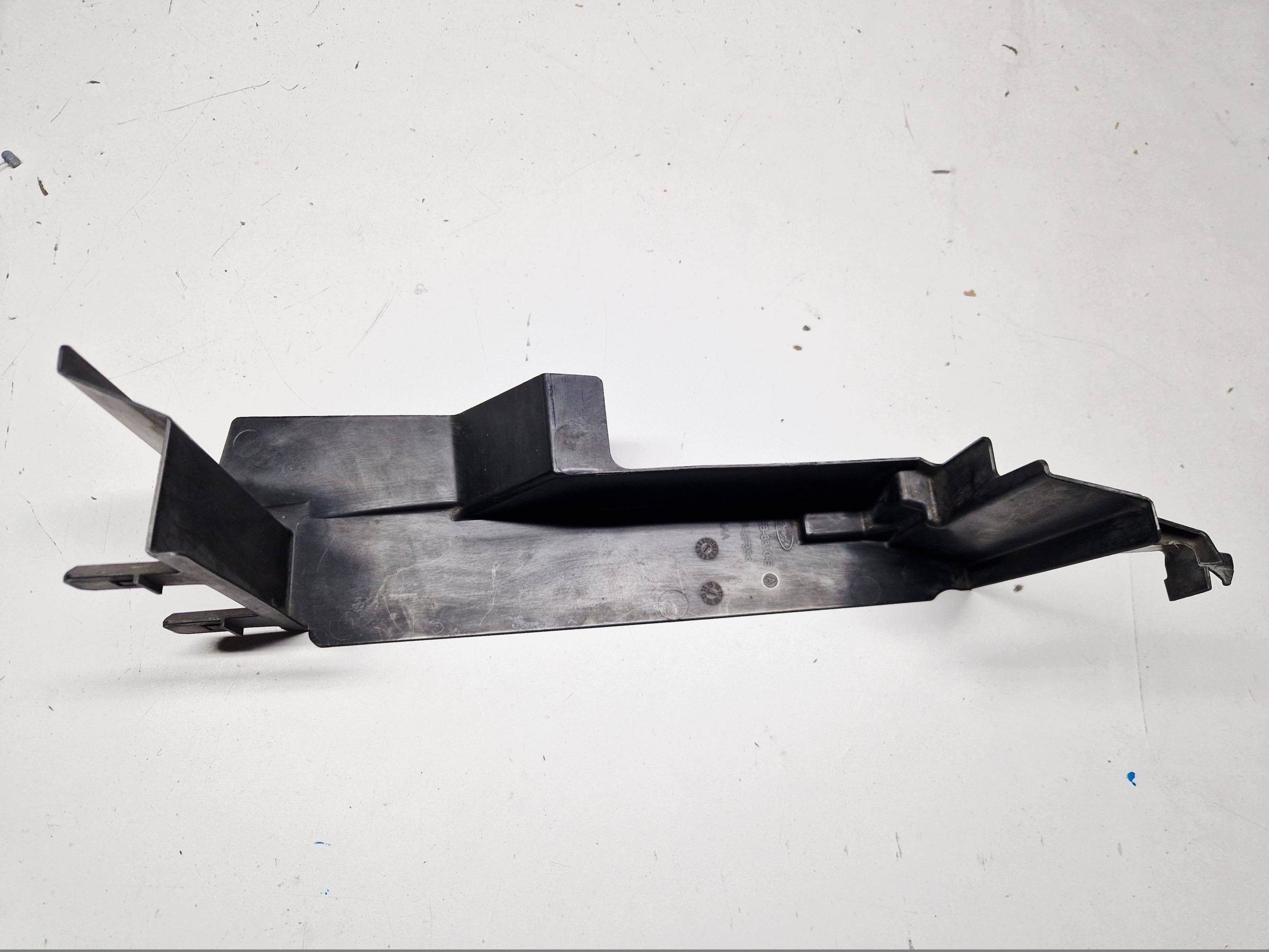 luftansaugkanal blende abdeckung rechts FORD FOCUS MK3 F1EB9310EA