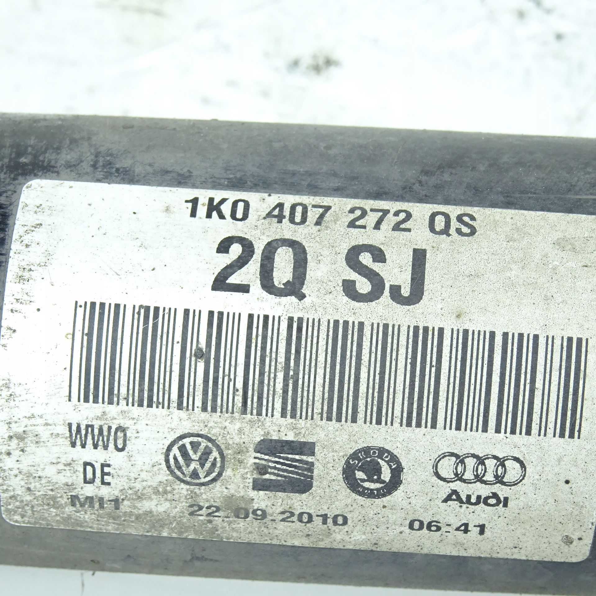SKODA OCTAVIA II 1.8TSI semi-axis right 1K0407272QS