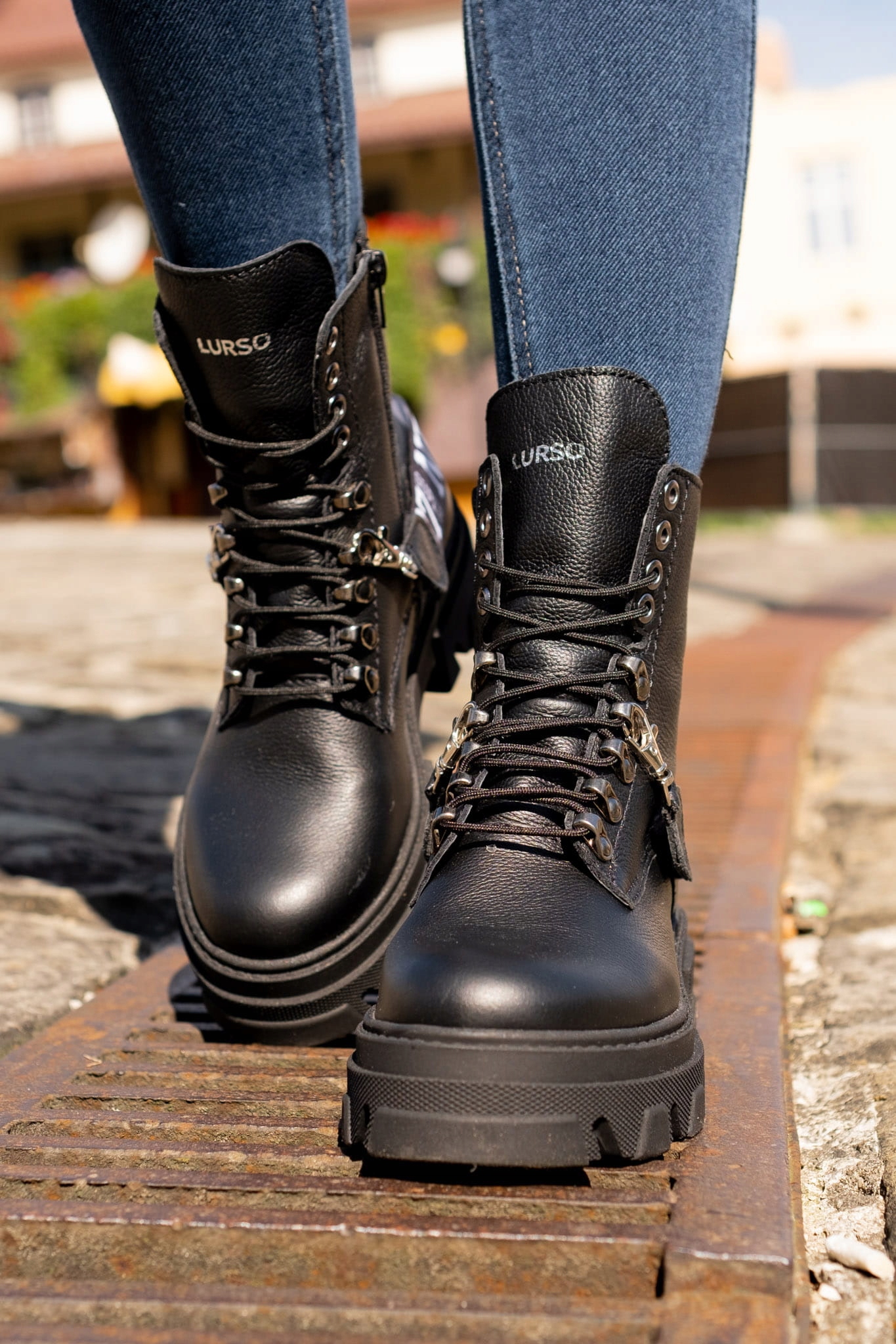 Trapery damskie SKÓRA PRODUKT PL czarne botki 41 Kolor czarny