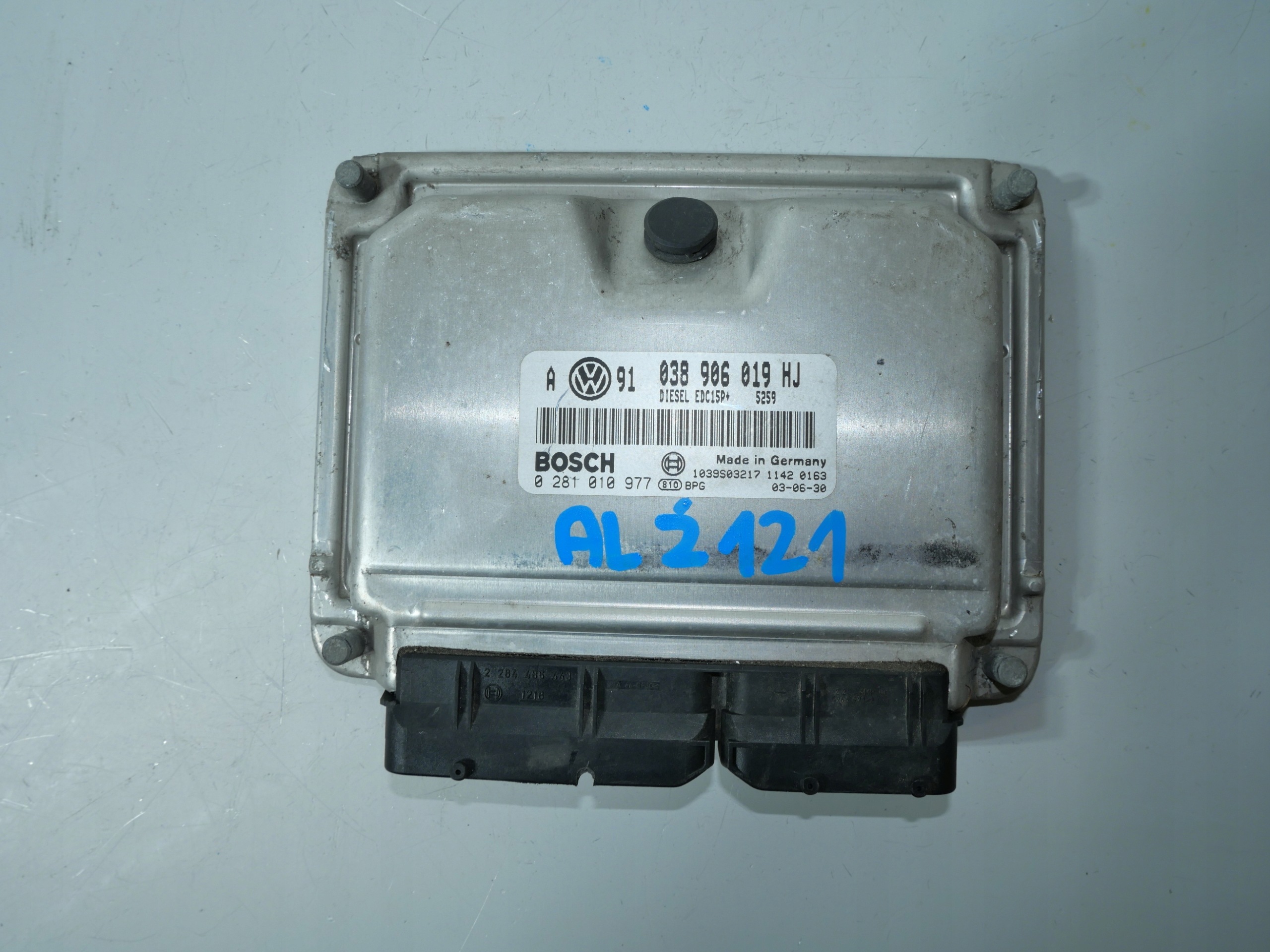 control unit computer VW SEAT SKODA 038906019HJ