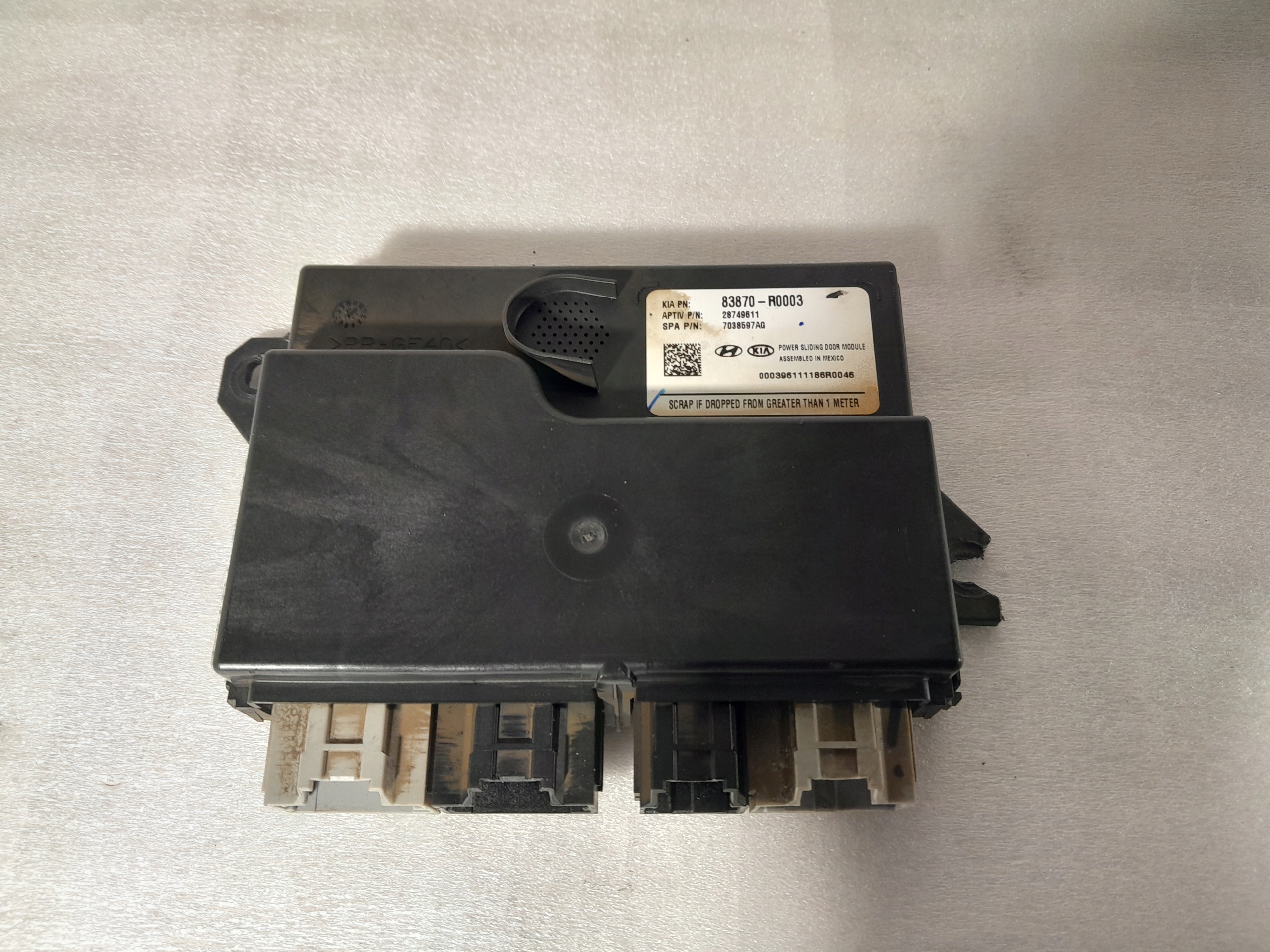 KIA CARNIVAL 2022 control unit module door left rear part 83870-R0003
